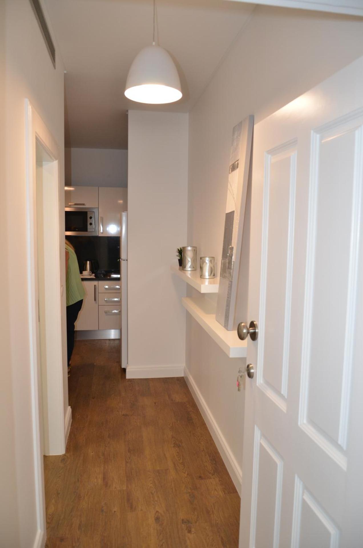 Edificio Charles 102