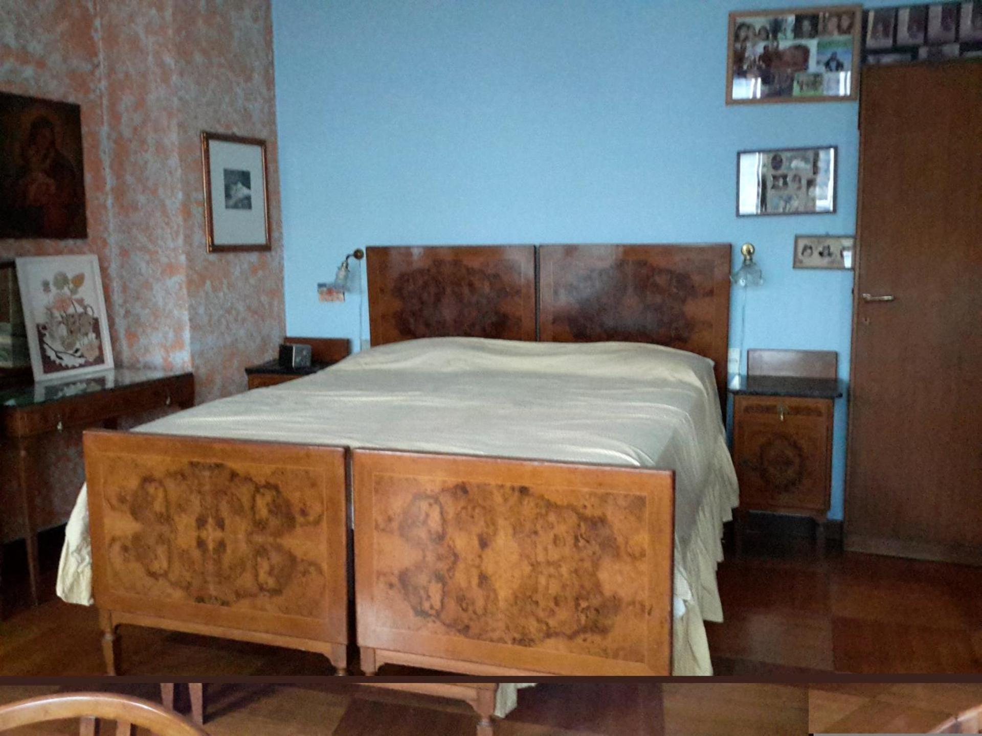 big room in Milano center