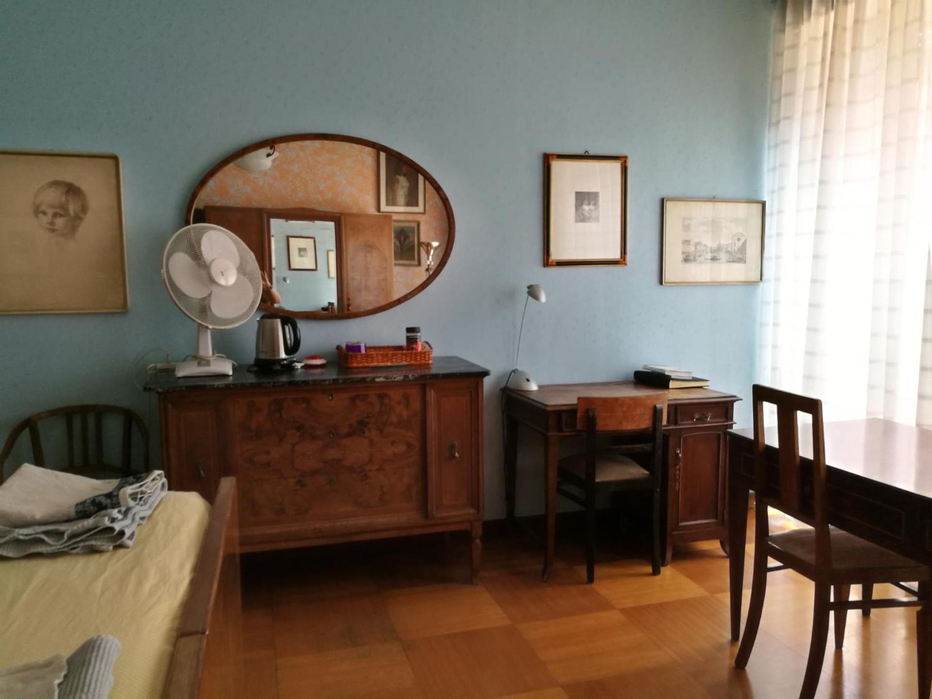 big room in Milano center