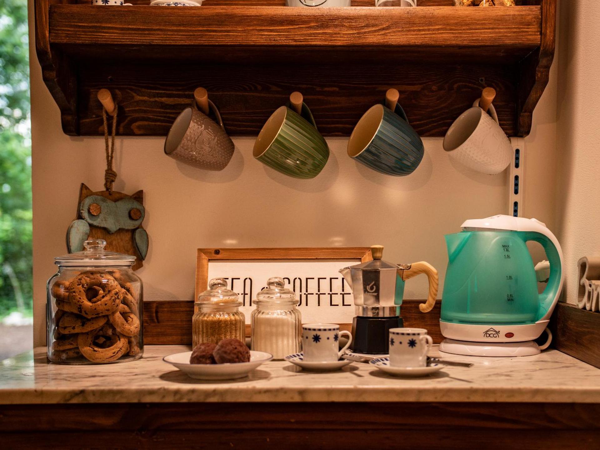 Coffee/tea facilities