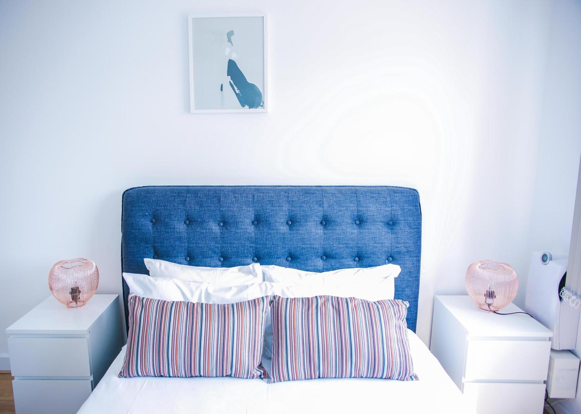 RIVERSIDE 2 BED APARTMENT