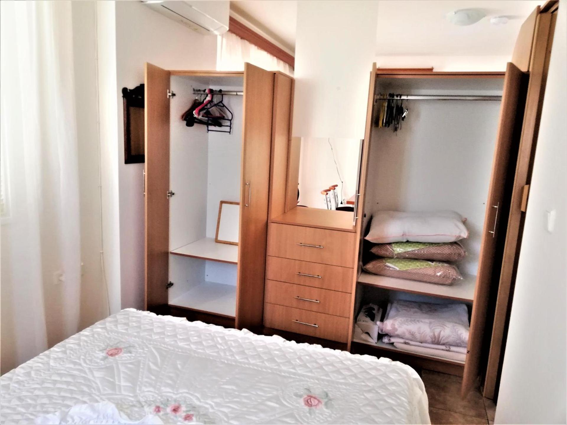 Kalamata Downtown Apartment