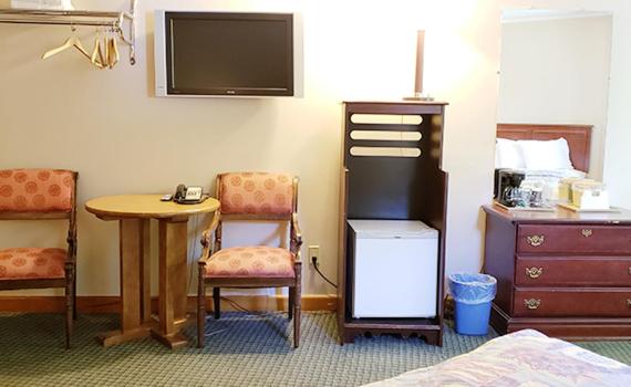 Family Room - Non-Smoking