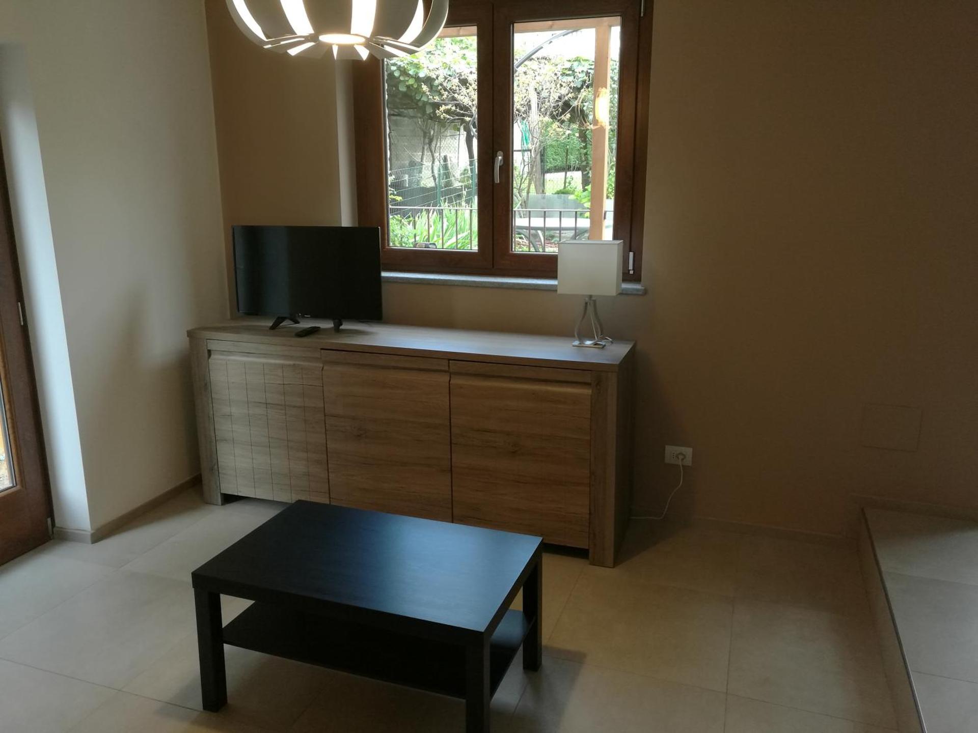 Apartment with Garden View