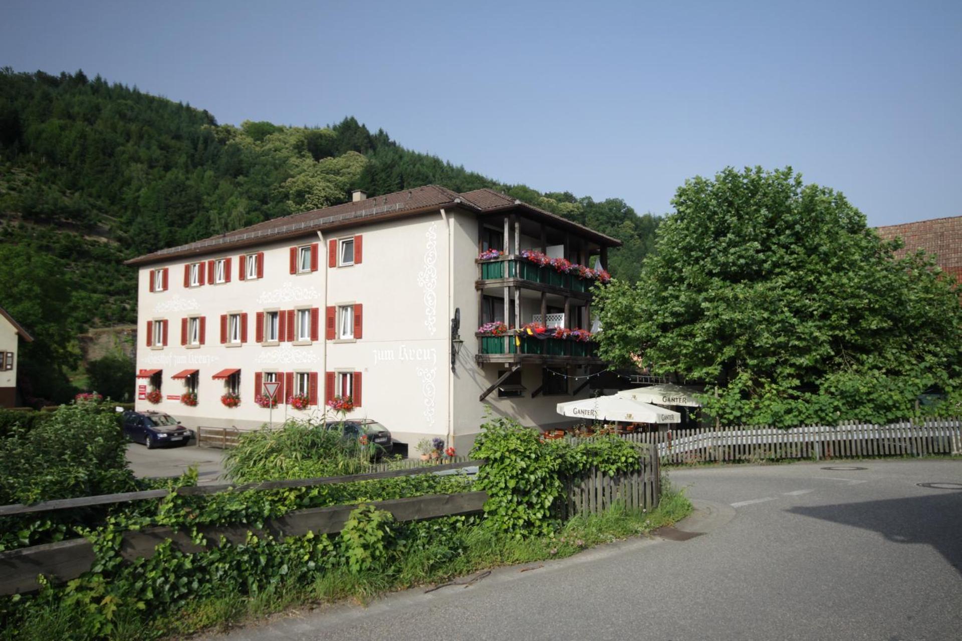 Gasthof und Pension zum Kreuz