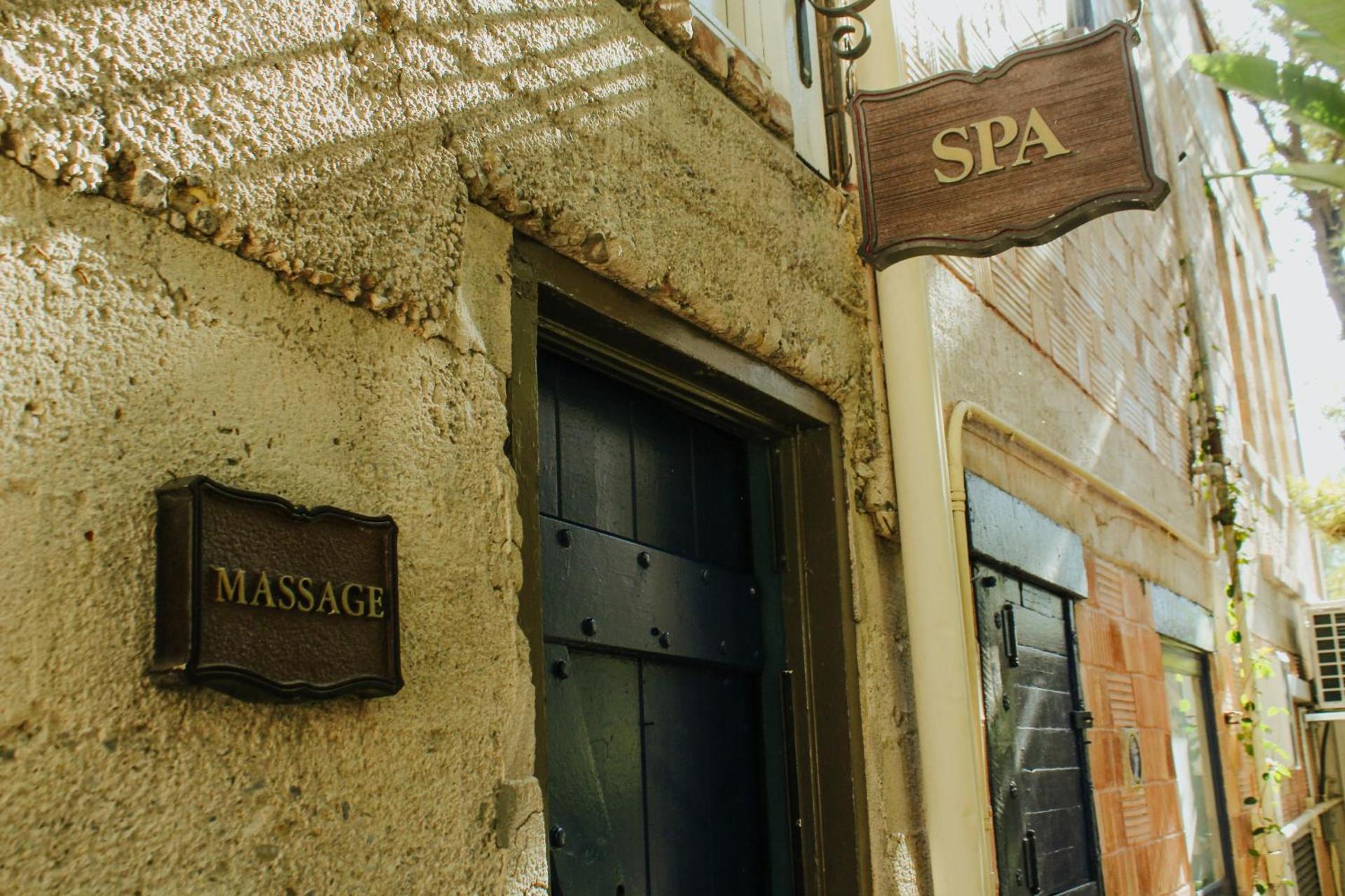 Spa and wellness centre/facilities