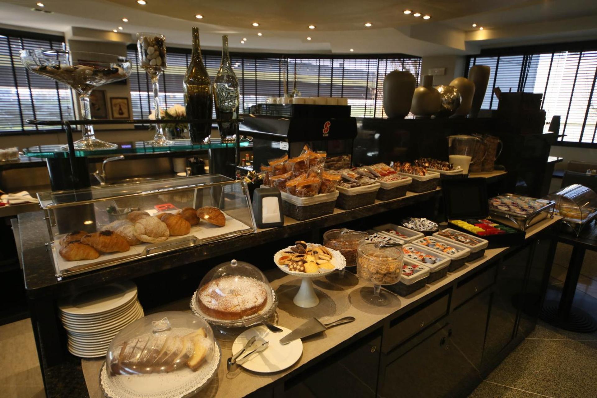 Continental breakfast