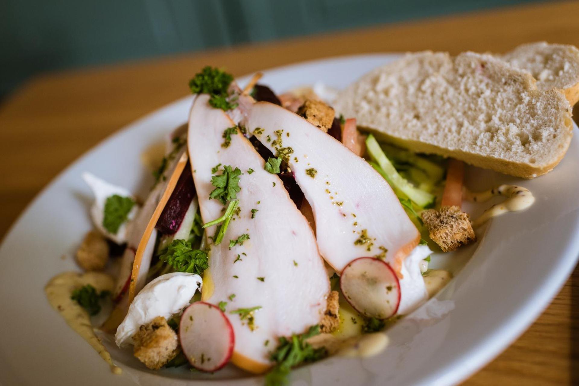 Restaurant/places to eat