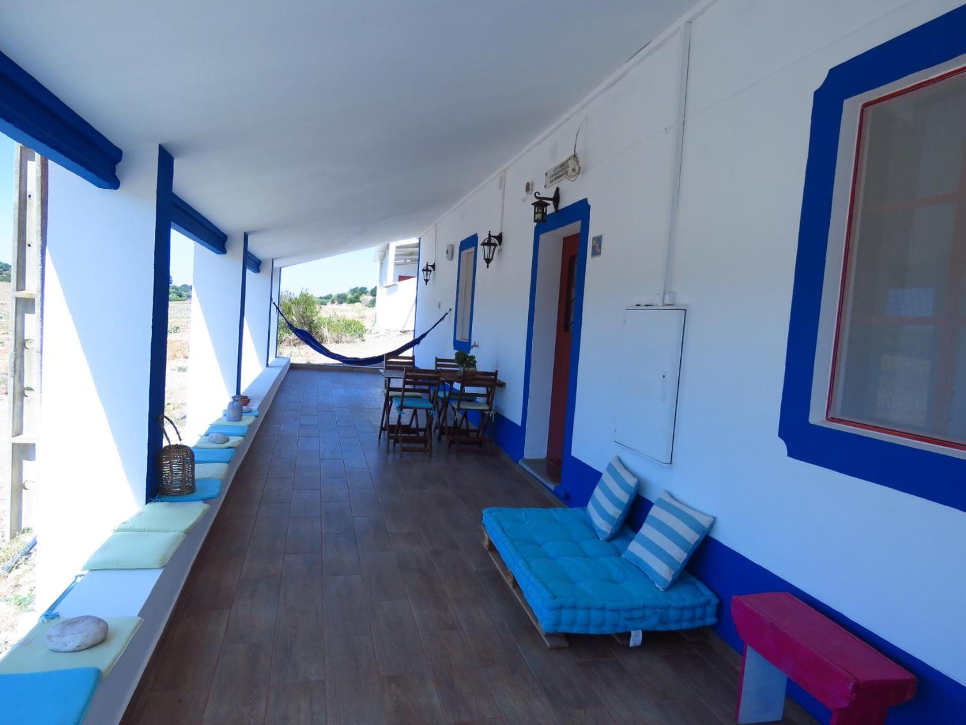 Vale do Boto-Quinta com 3 casas