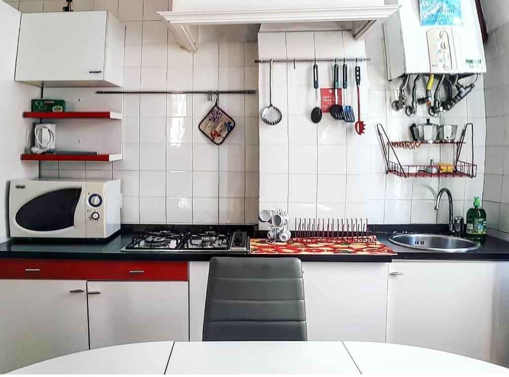 Calle Rielo great canal view