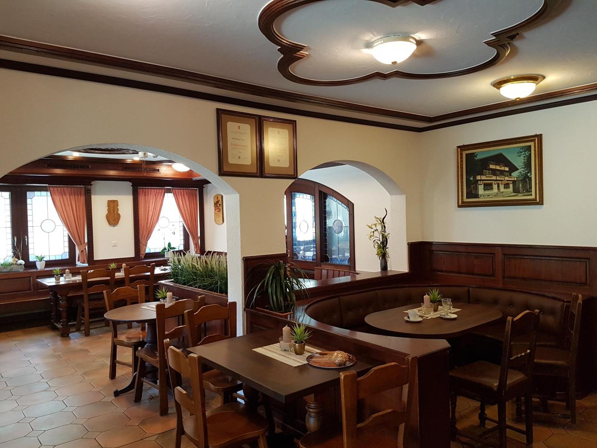 Restaurant/places to eat