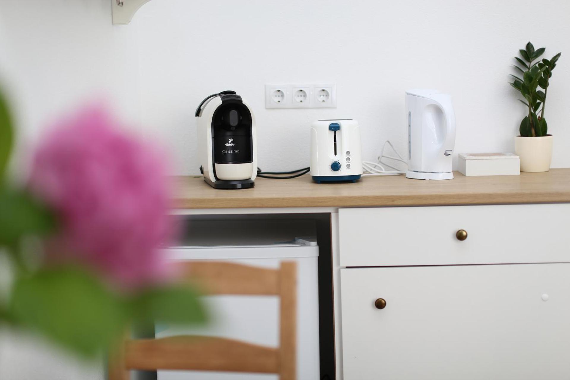 Coffee/tea facilities