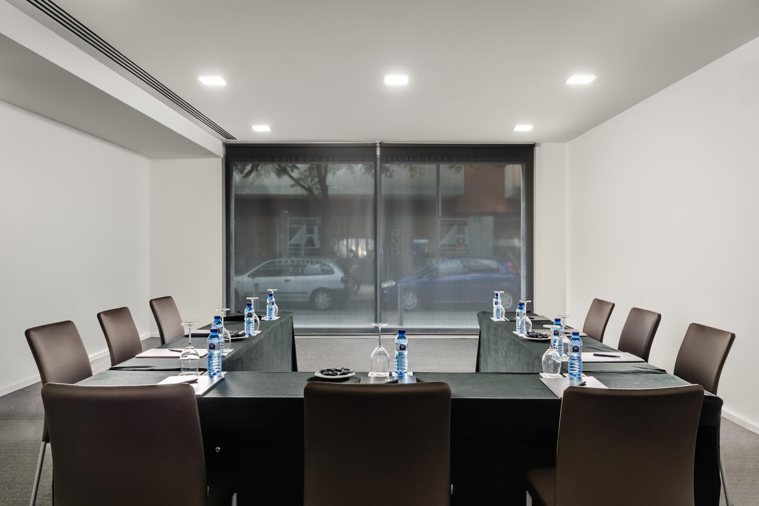 Meeting/conference room