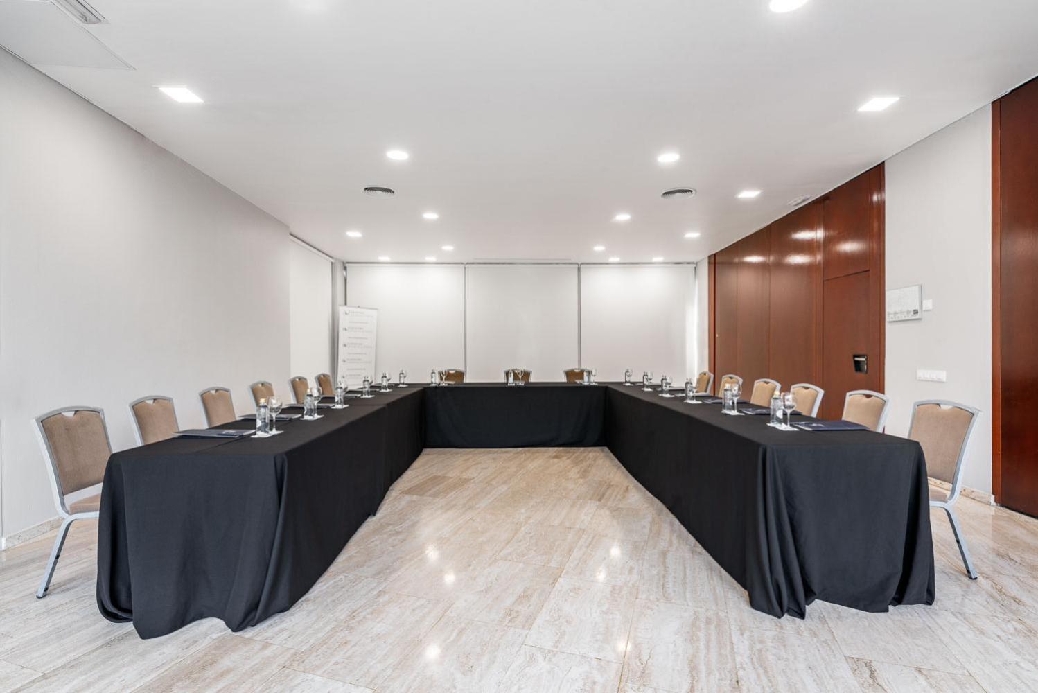 Meeting/conference room