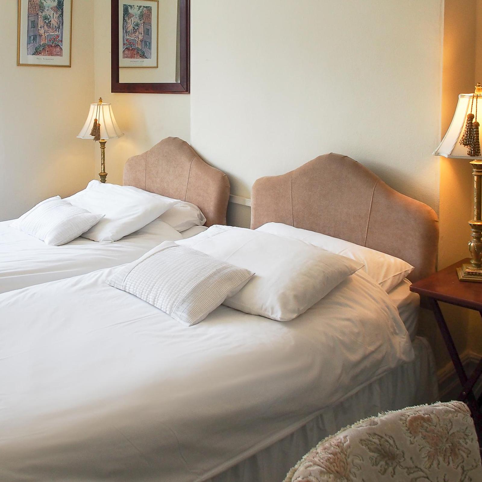 Leaded Light Guest House