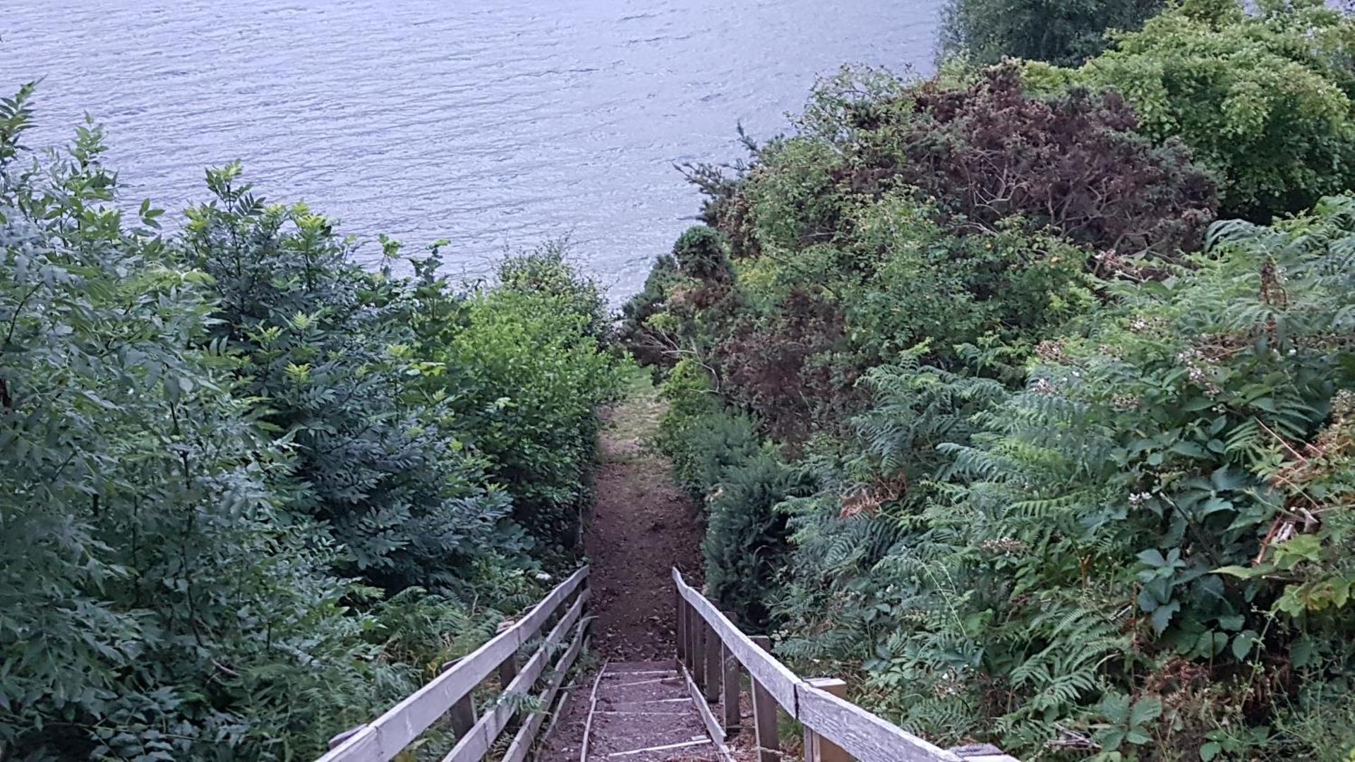 Lochview Guest House