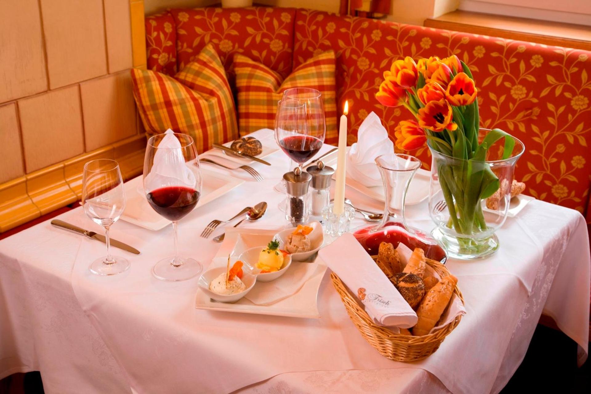 Restaurant/places to eat