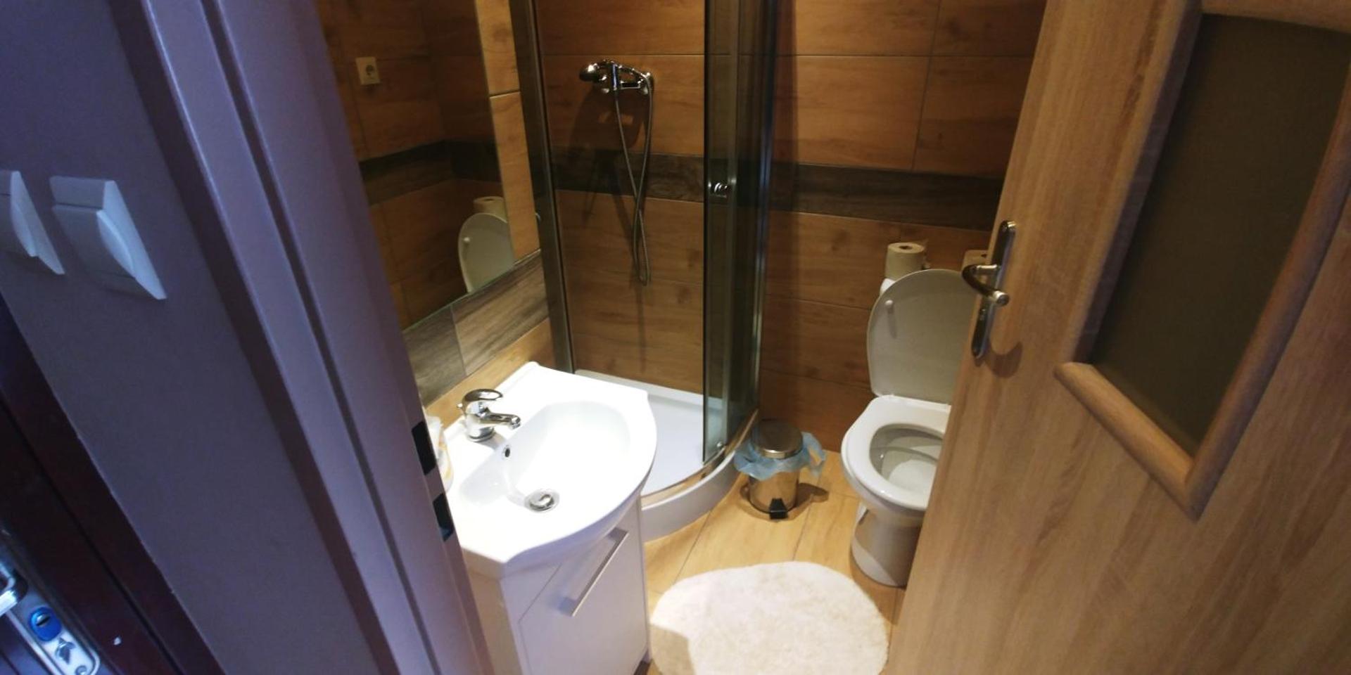 Classic Double Room with Shower