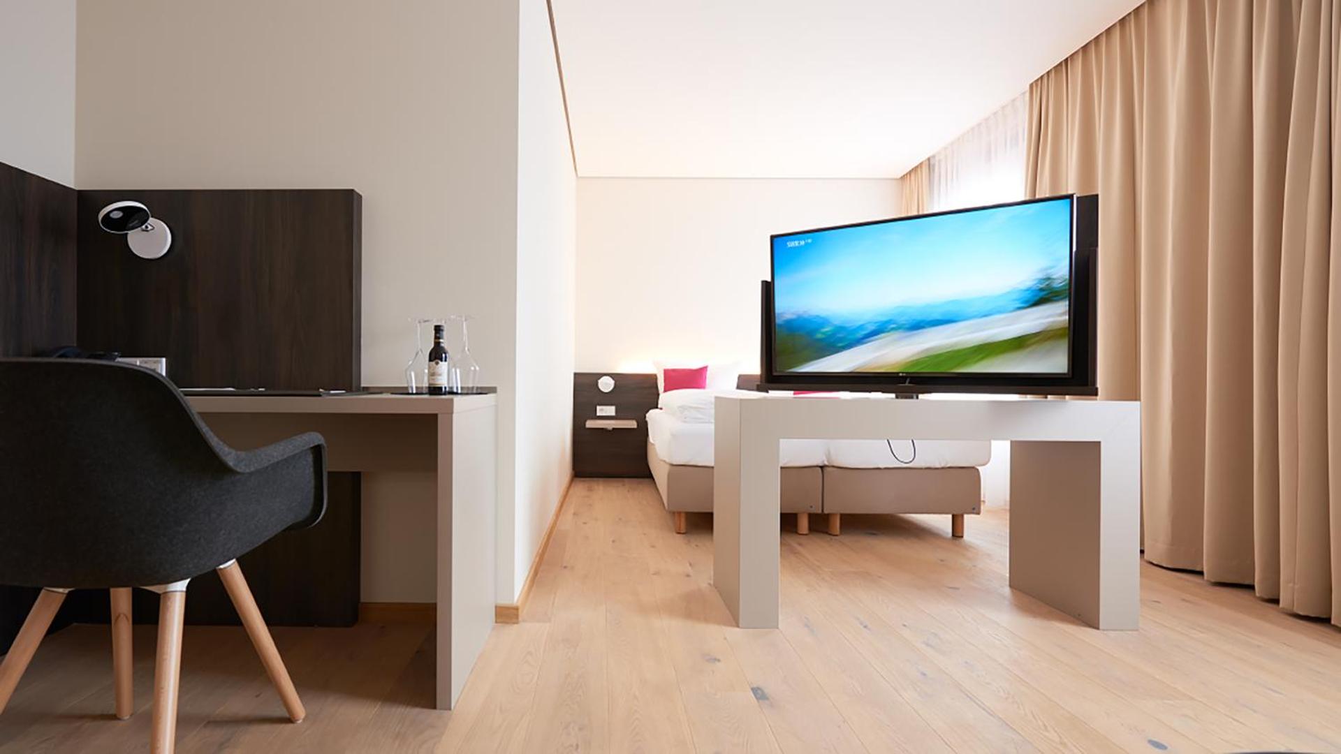 Photo of the whole room