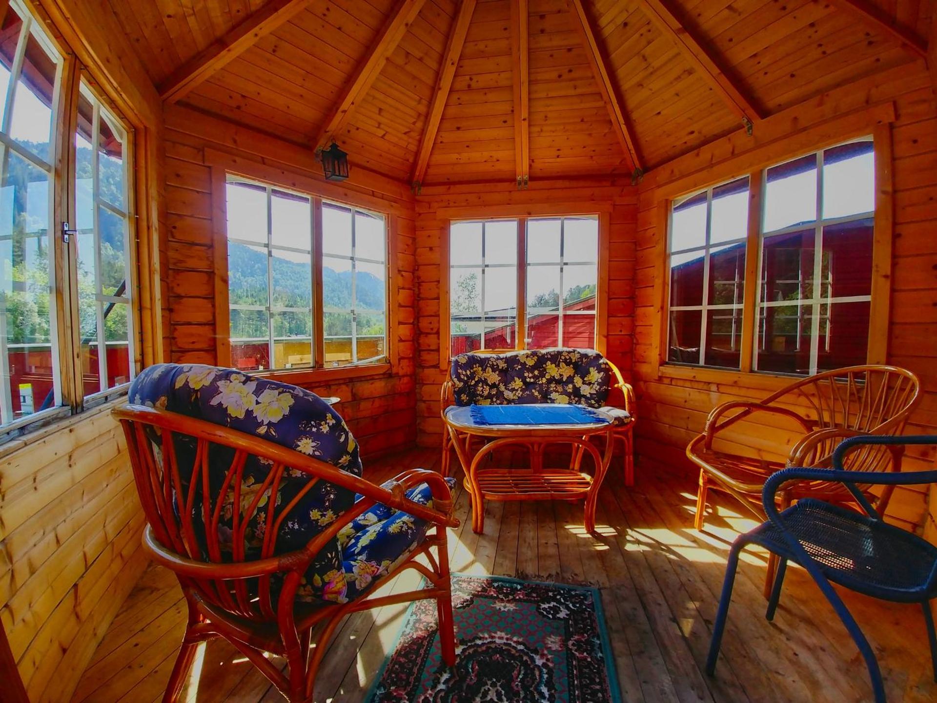 Large Two-Bedroom Apartment