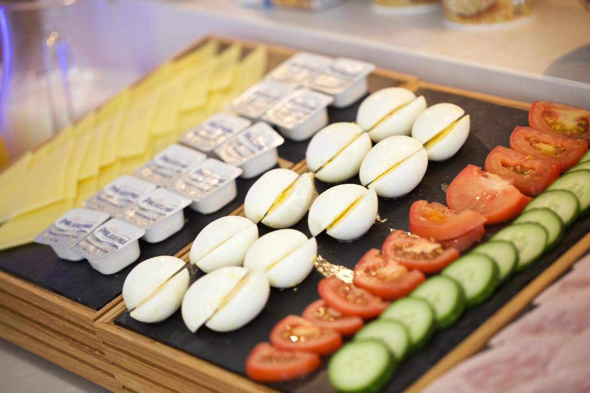 Continental breakfast