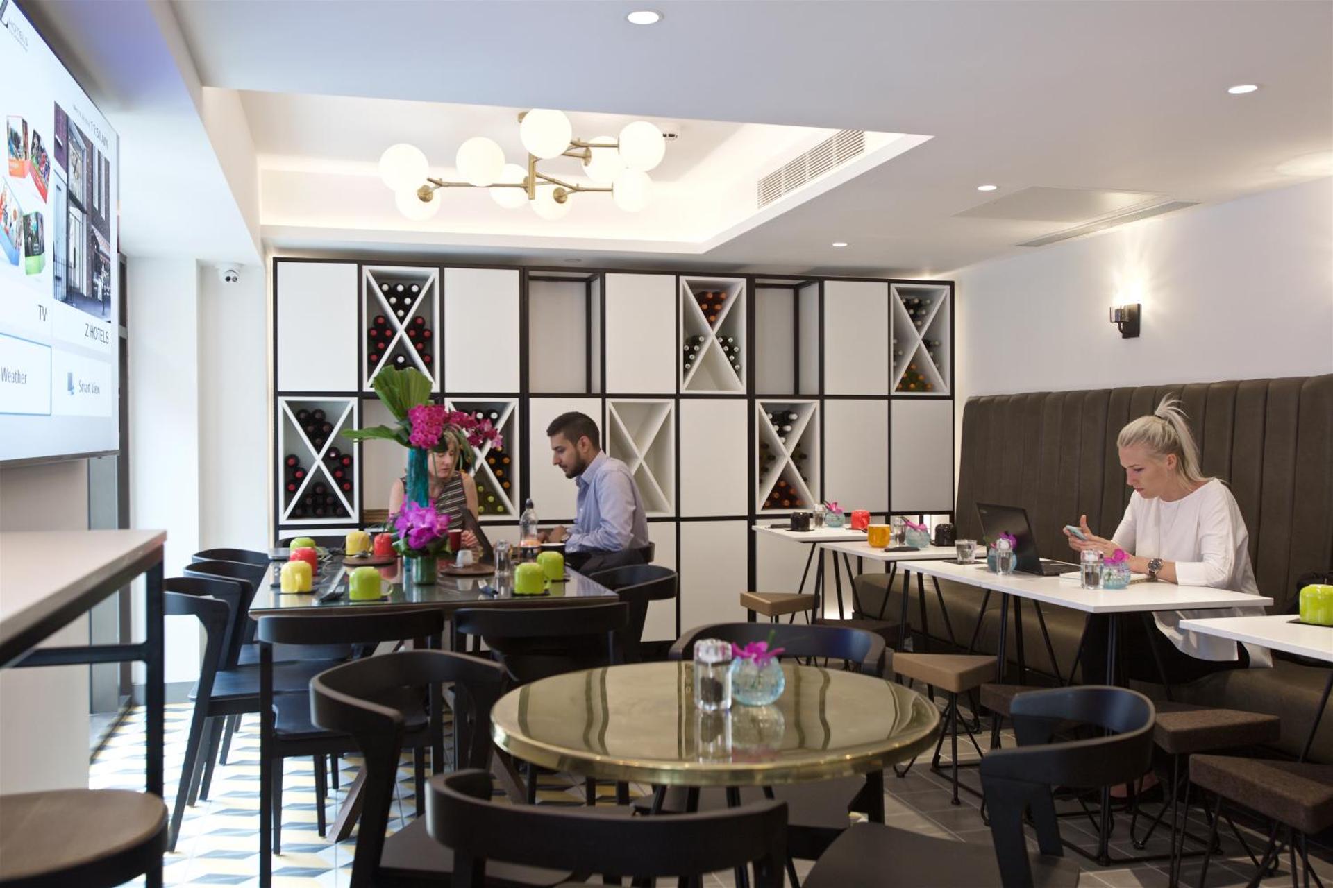 Coffee/tea facilities