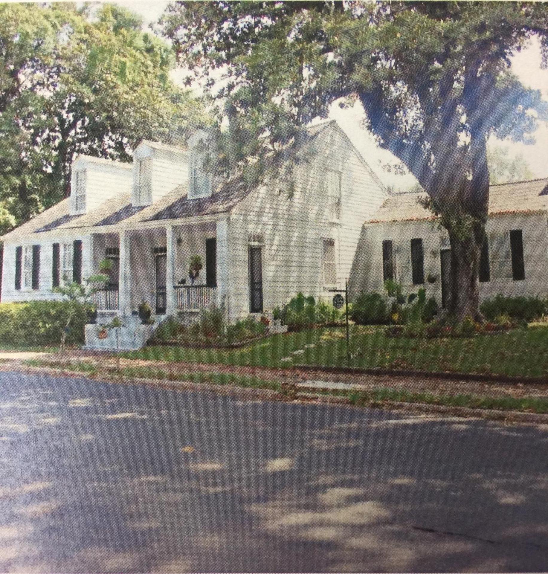 Magnolia Cottage Bed and Breakfast