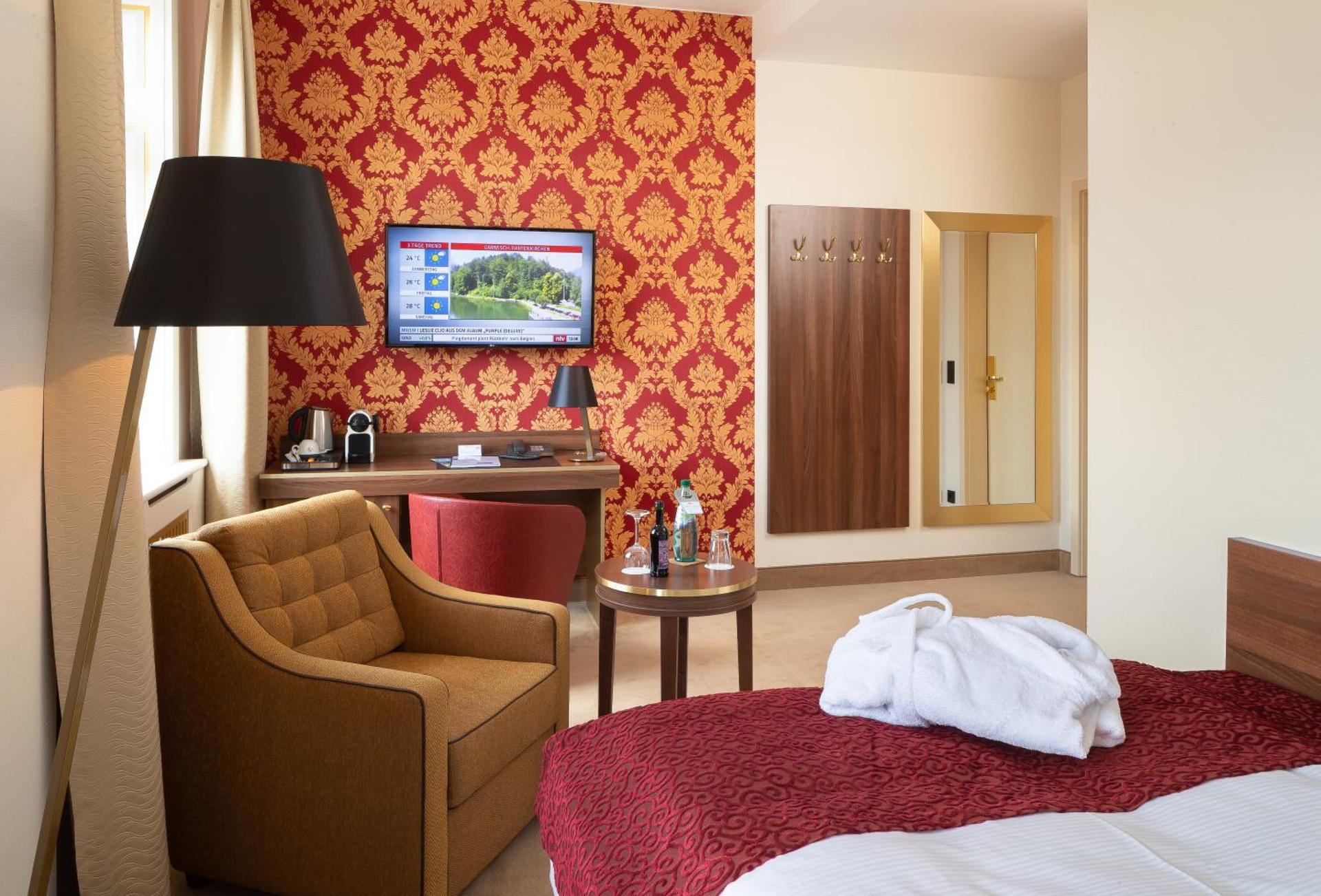 Photo of the whole room