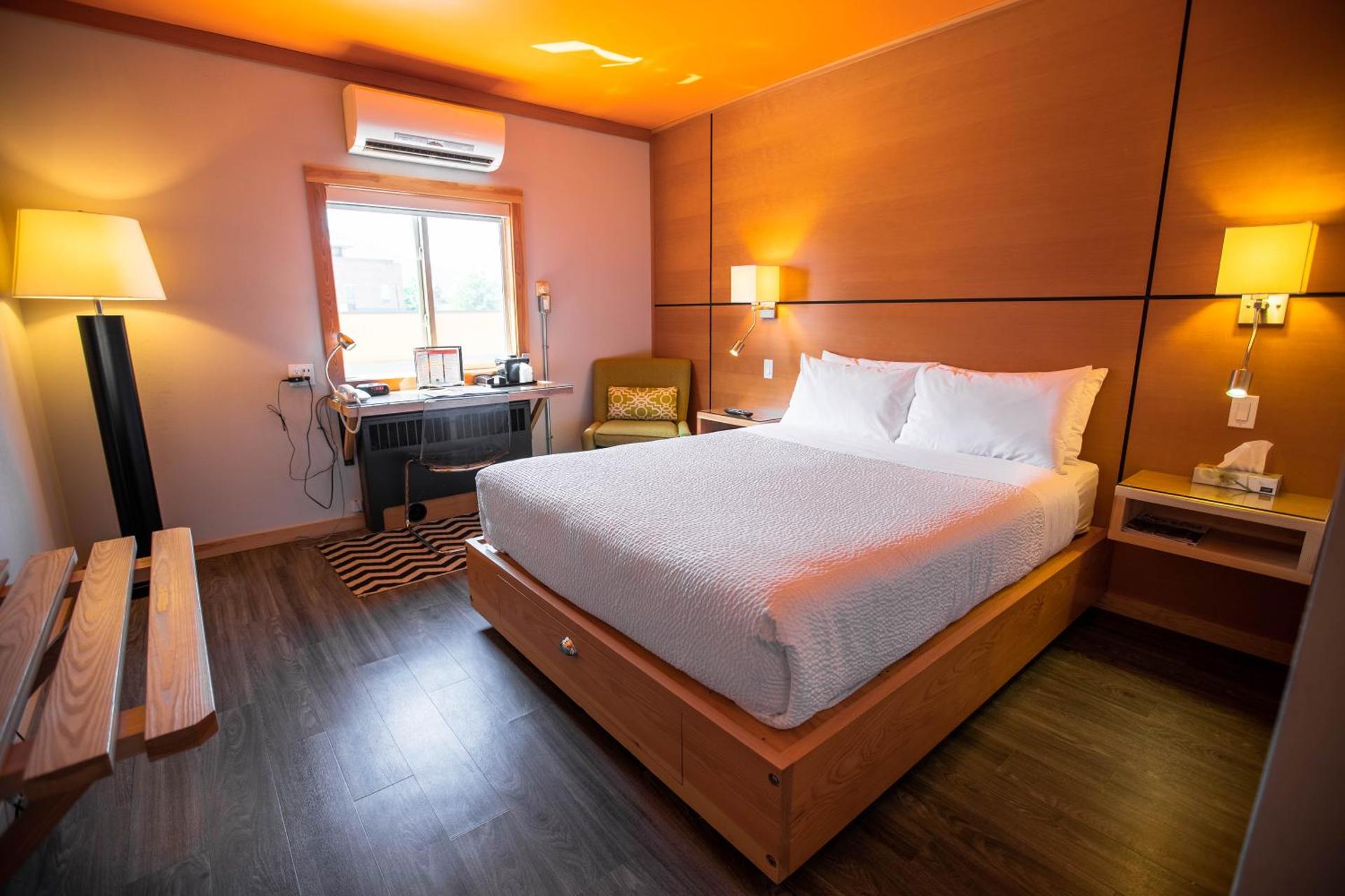 Photo of the whole room