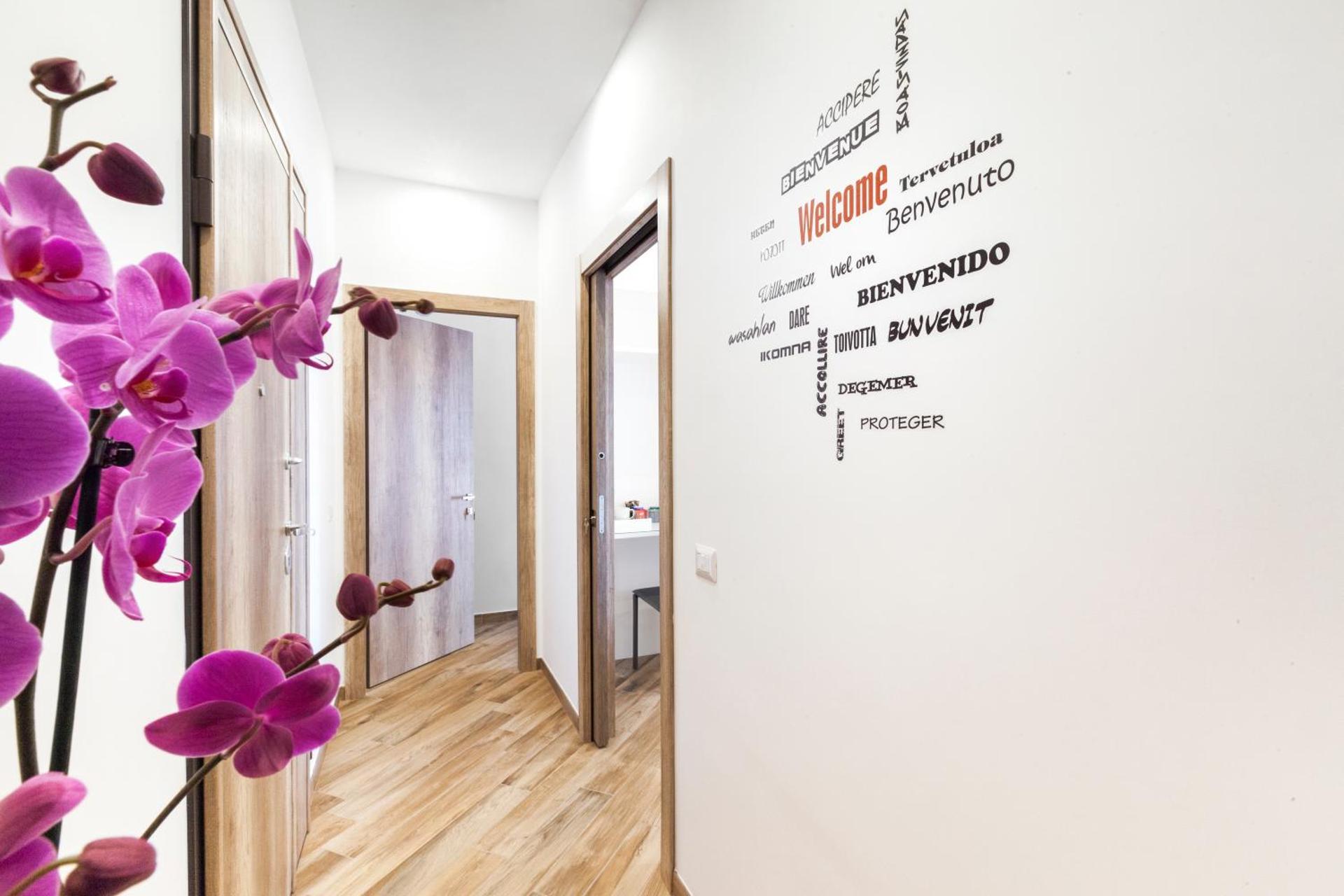 Logo/Certificate/Sign