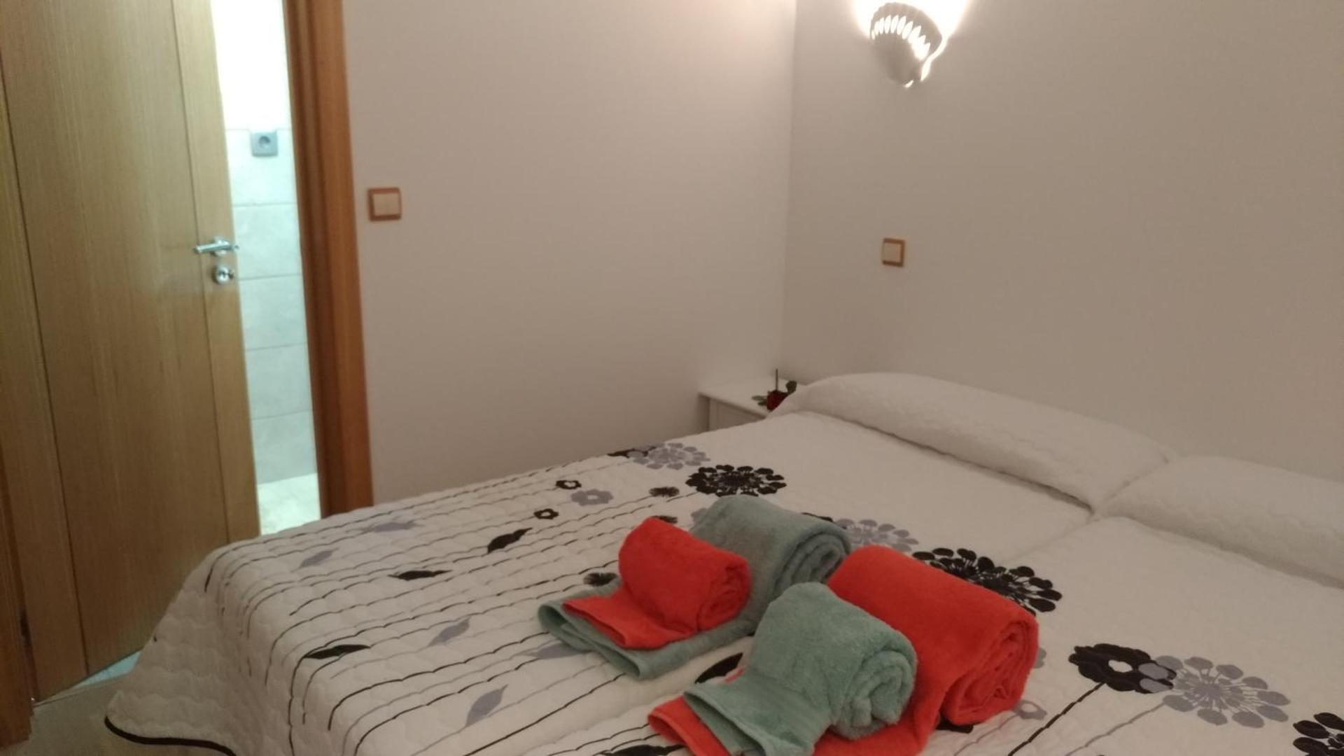 Apt Cardoso 3 ao lado da Praia Peneco