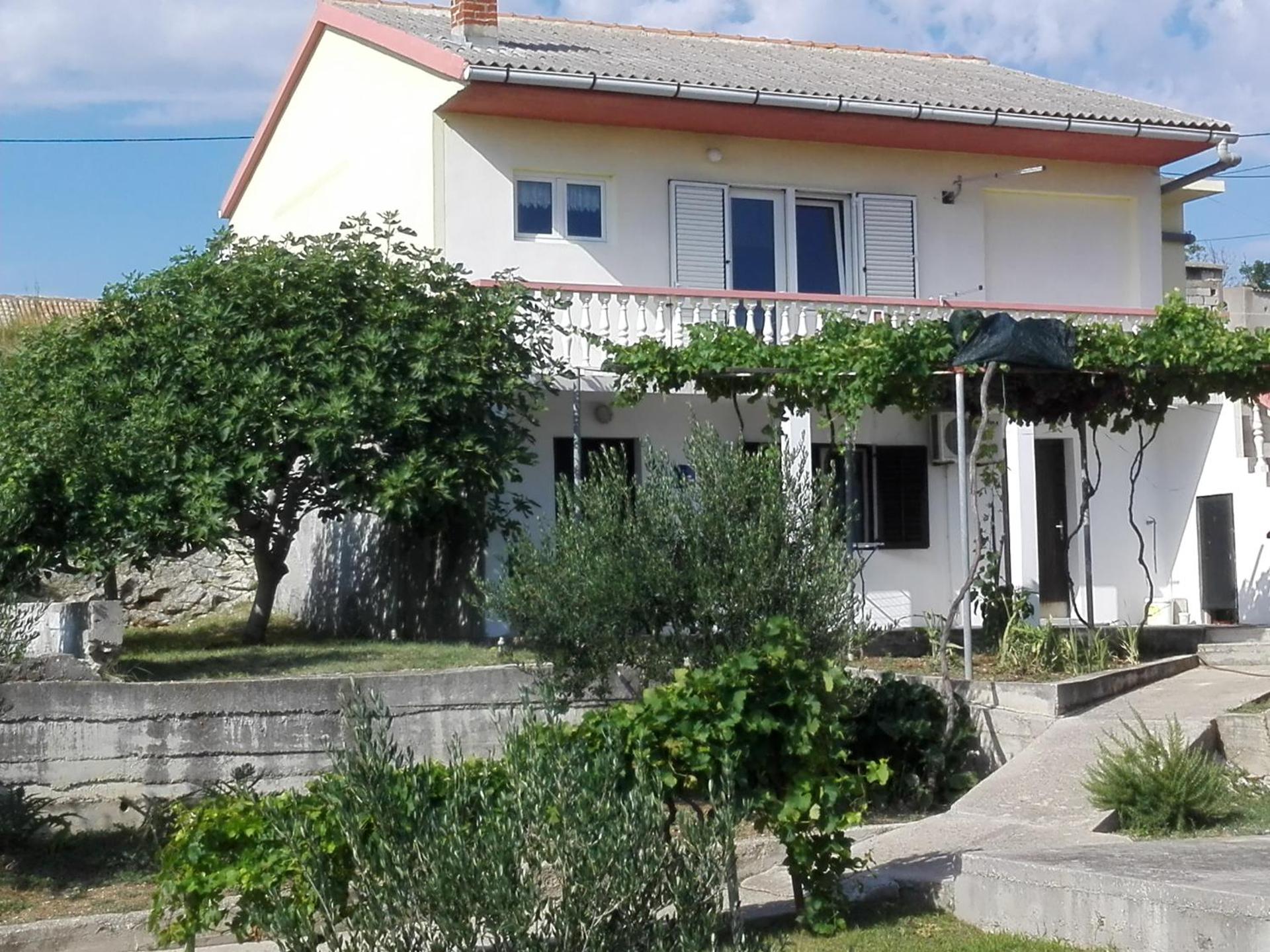 Apartment Josip -Tomic