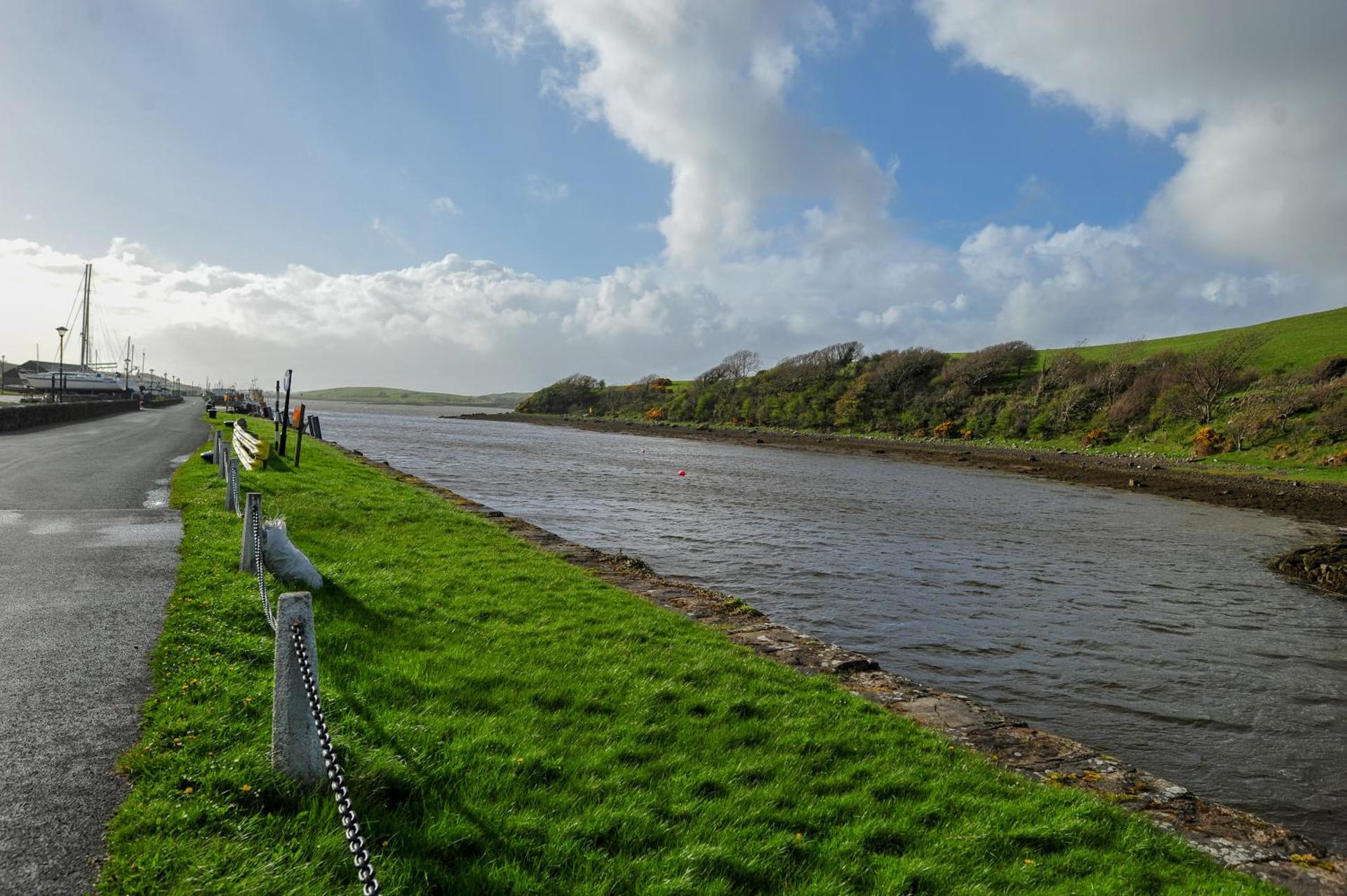 Apartment 12, Sea Wharf
