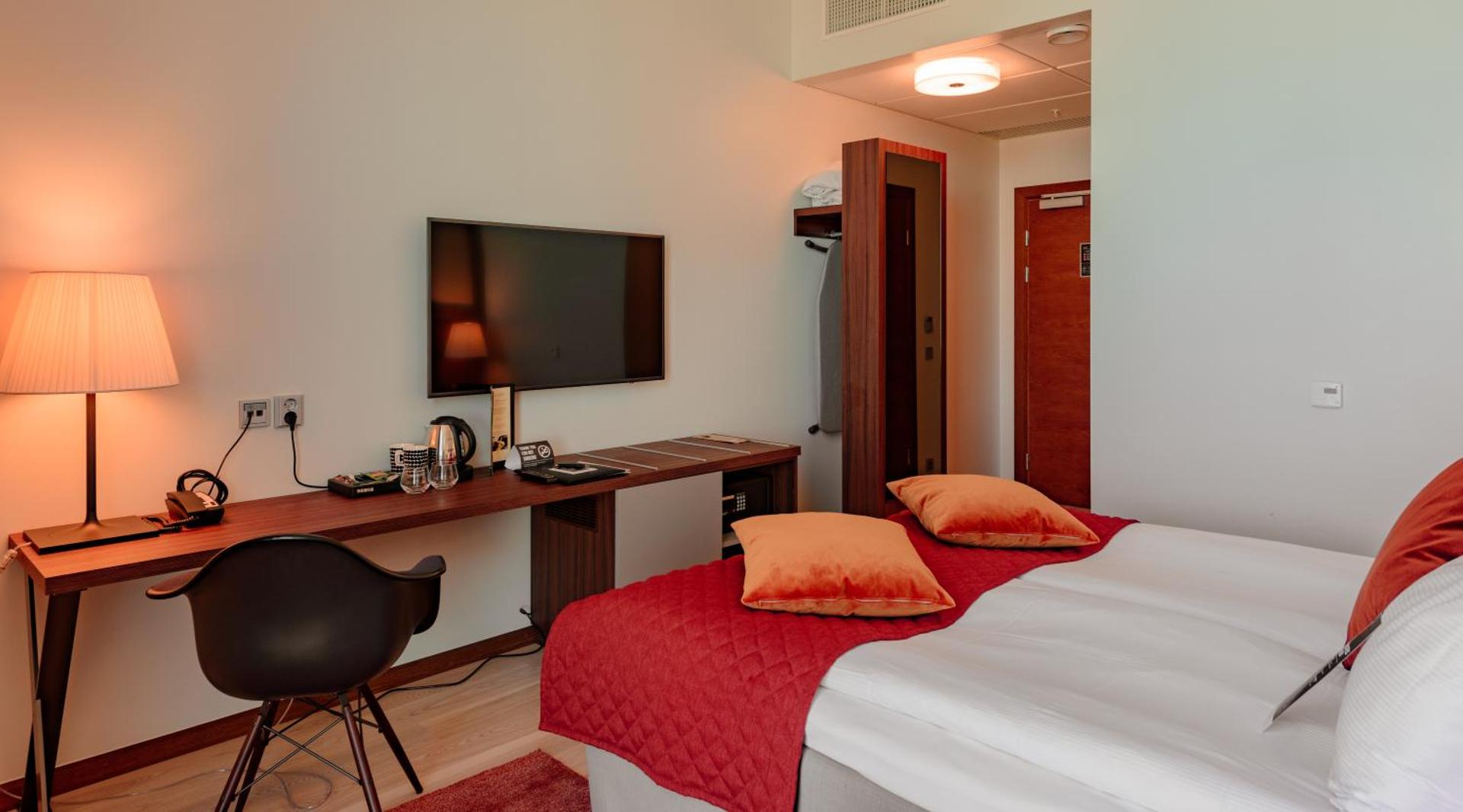 Photo of the whole room