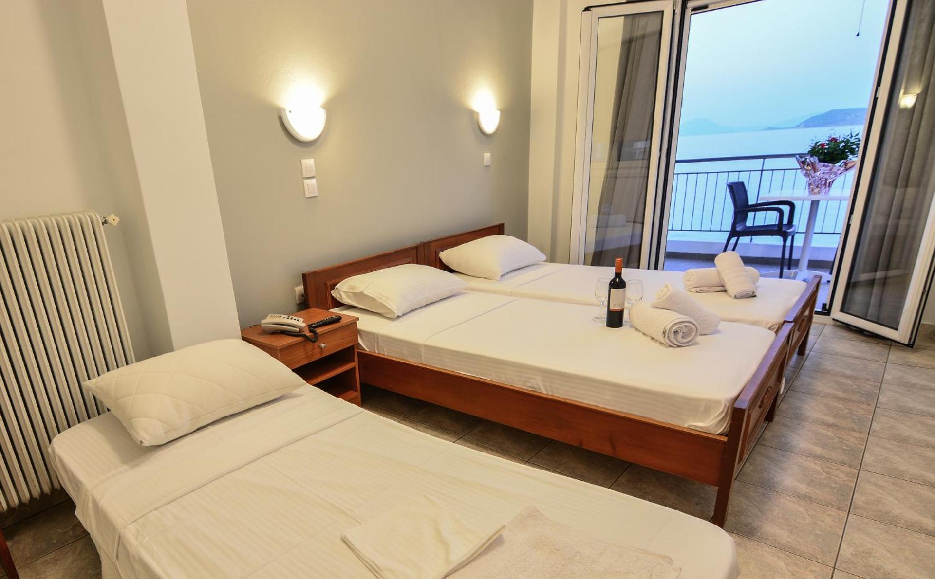 Double or Twin Room with Side Sea View