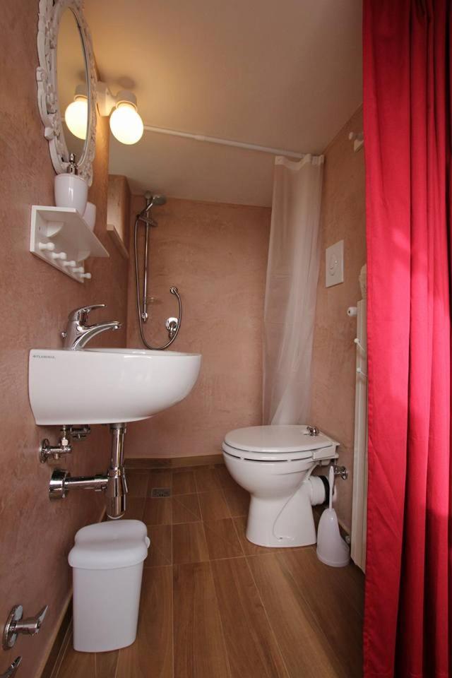 Agriturismo Grotta Di Figazzano