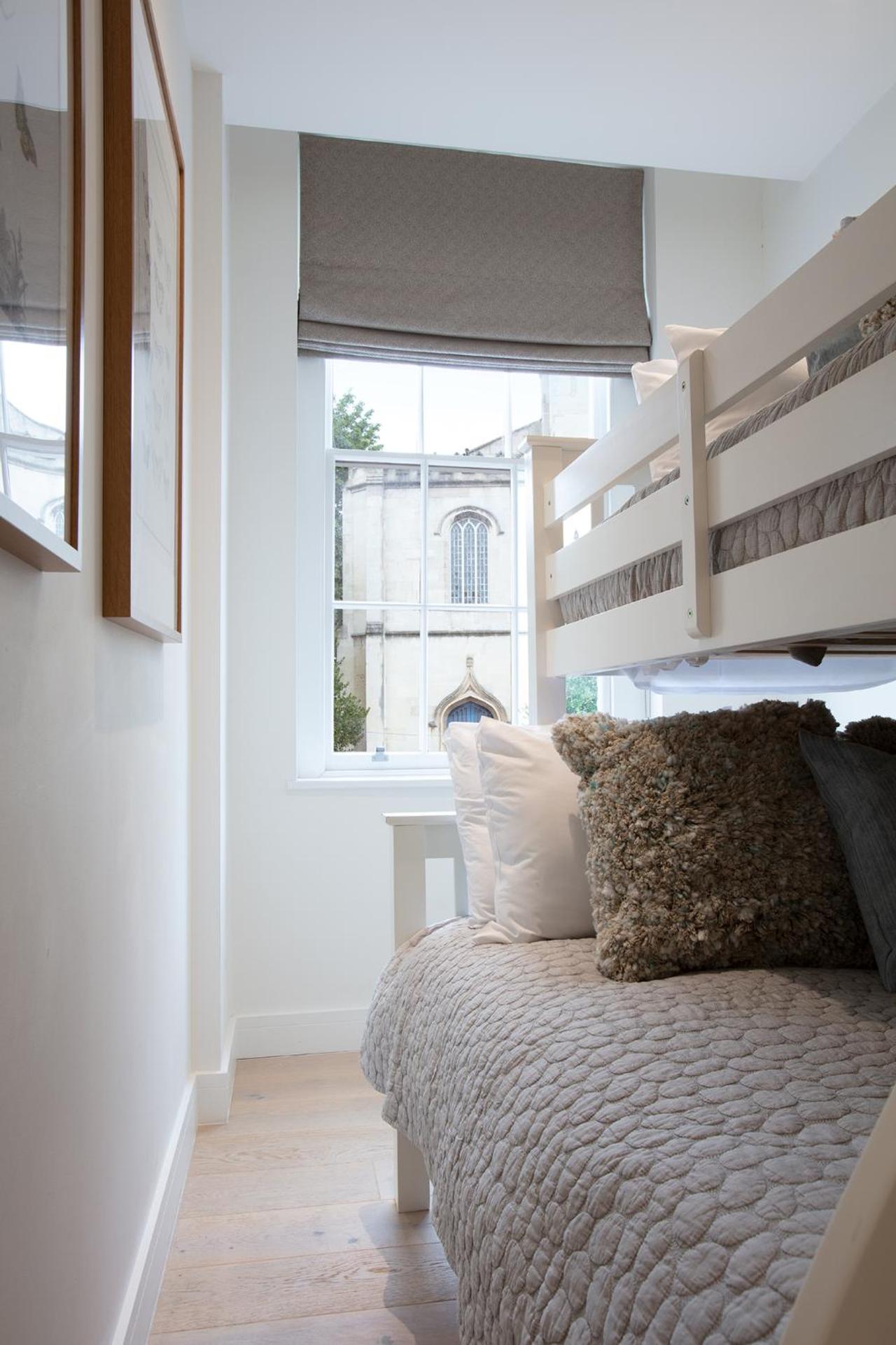 Hampden Apartments - The George