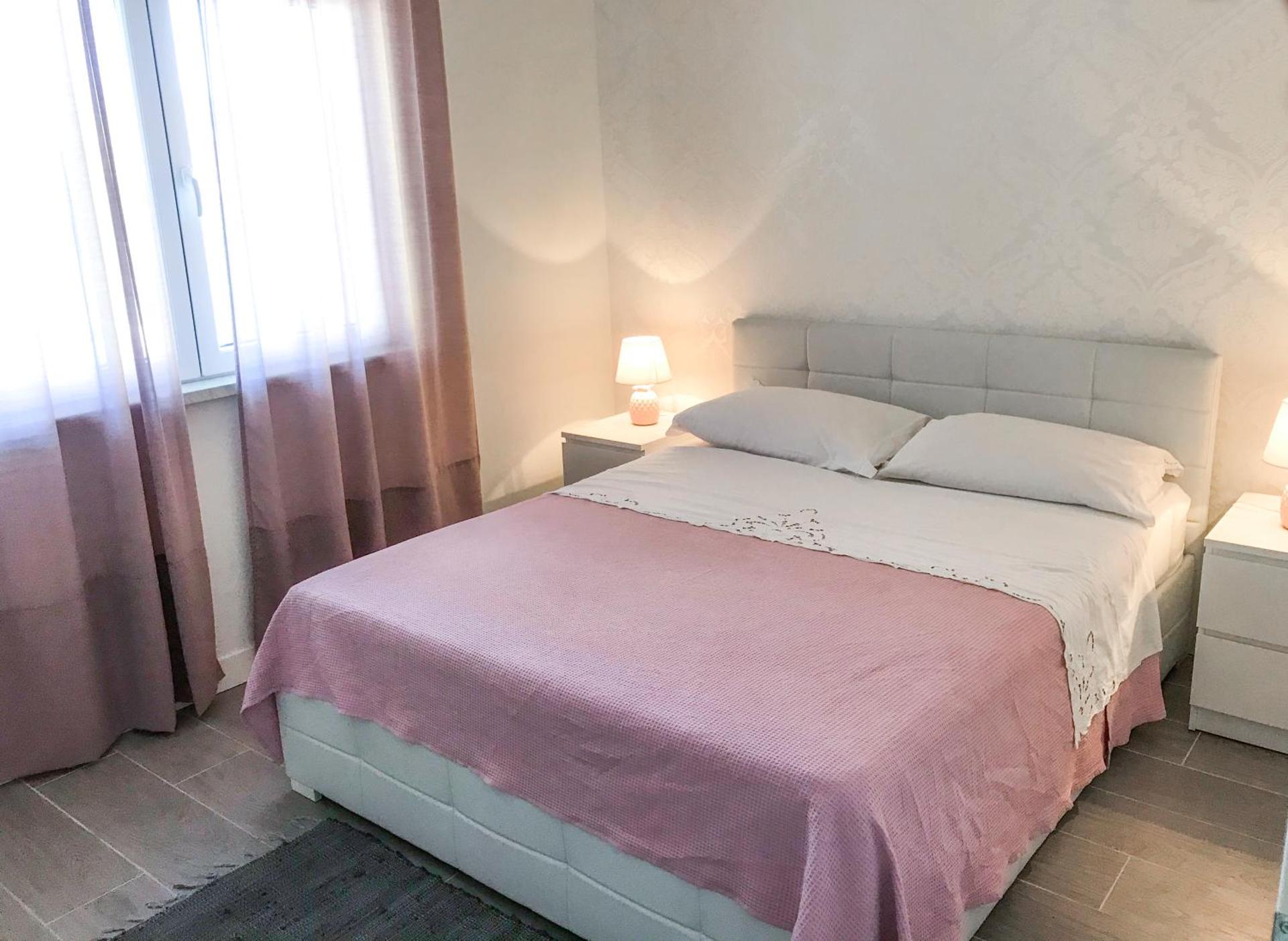 Punta Preko Apartments