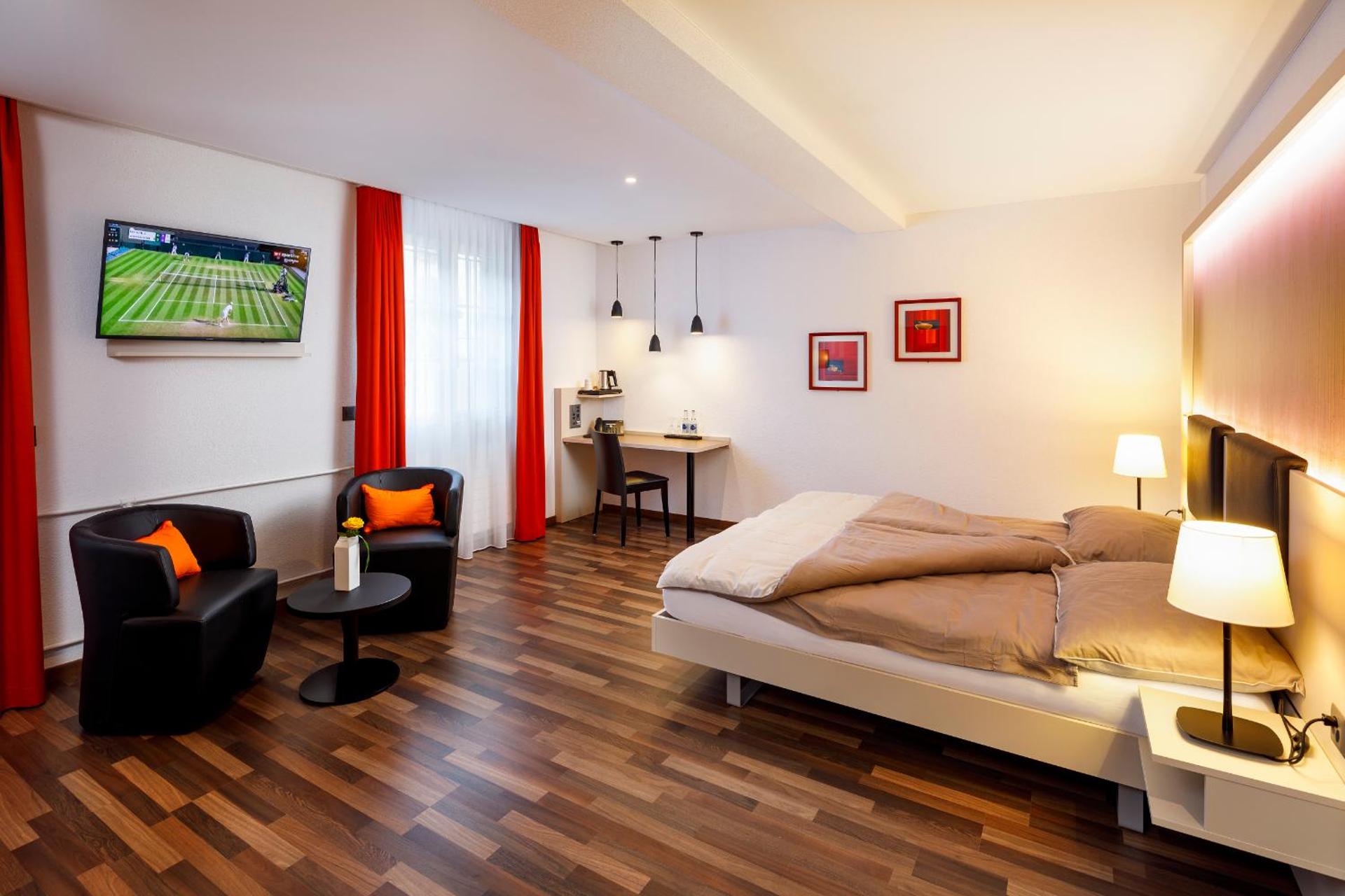 Photo of the whole room