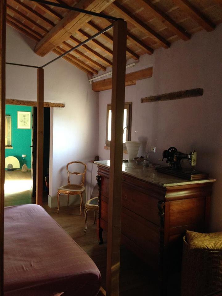 Stone farmhouse in Moie