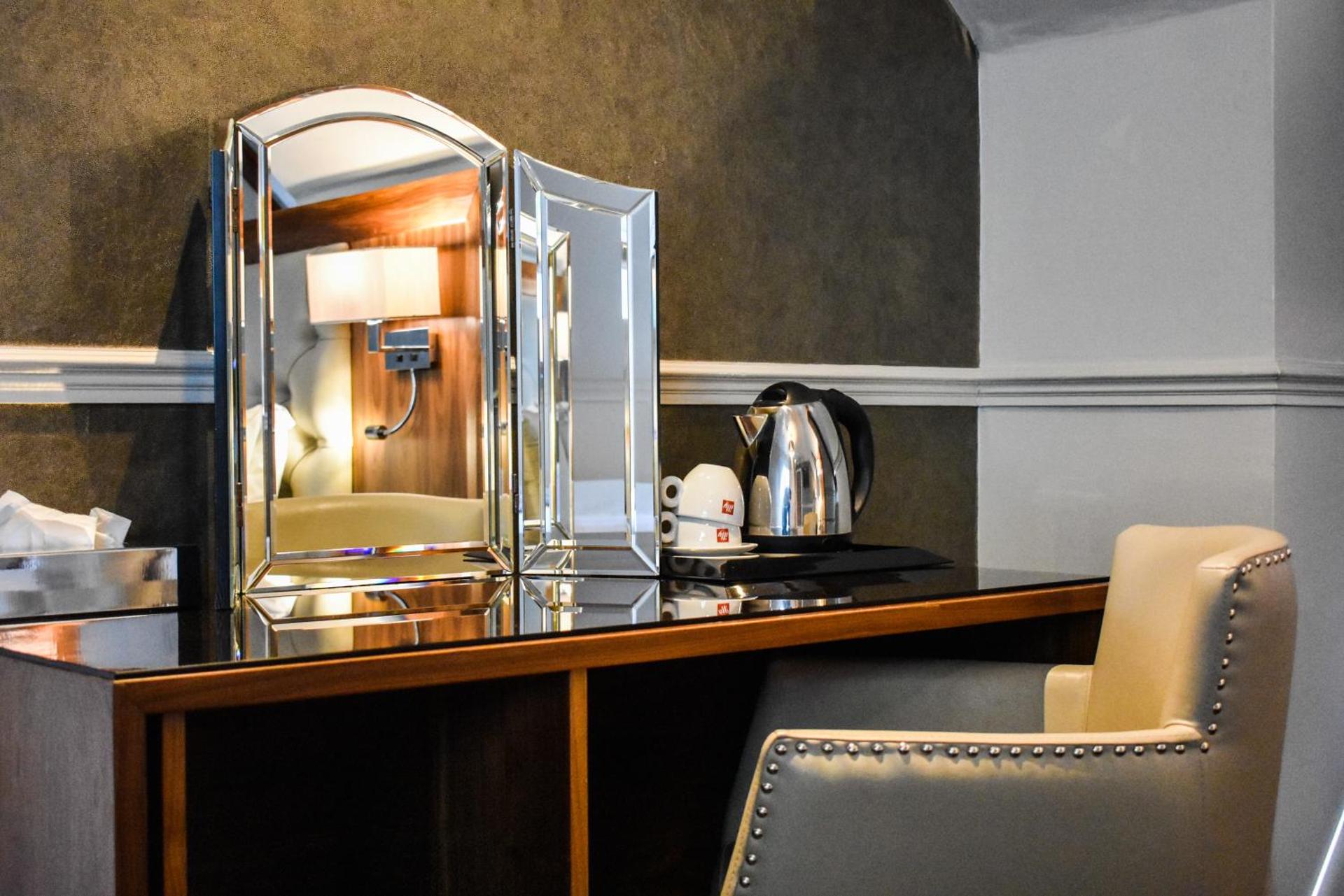 Coffee/tea facilities