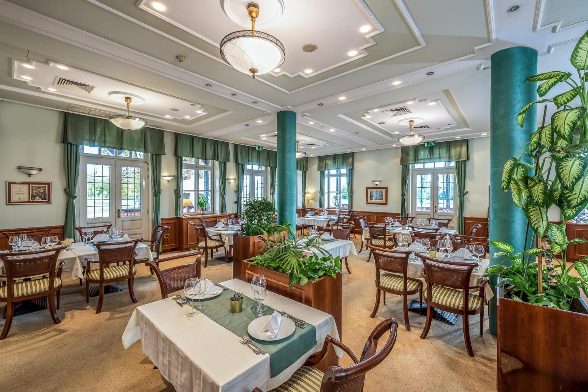 Banquet/Function facilities