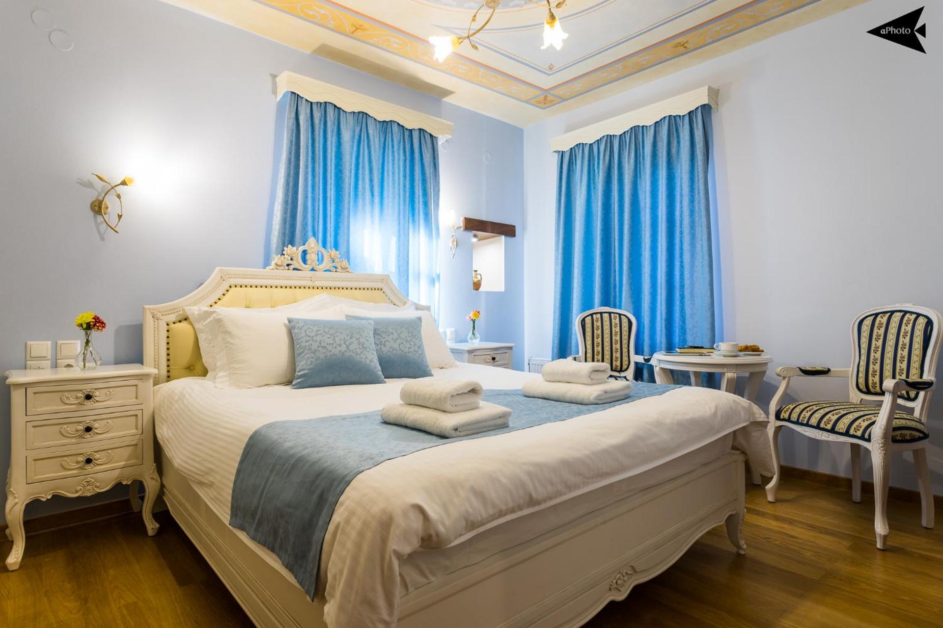 Deluxe Double Room (Cyclamen) 