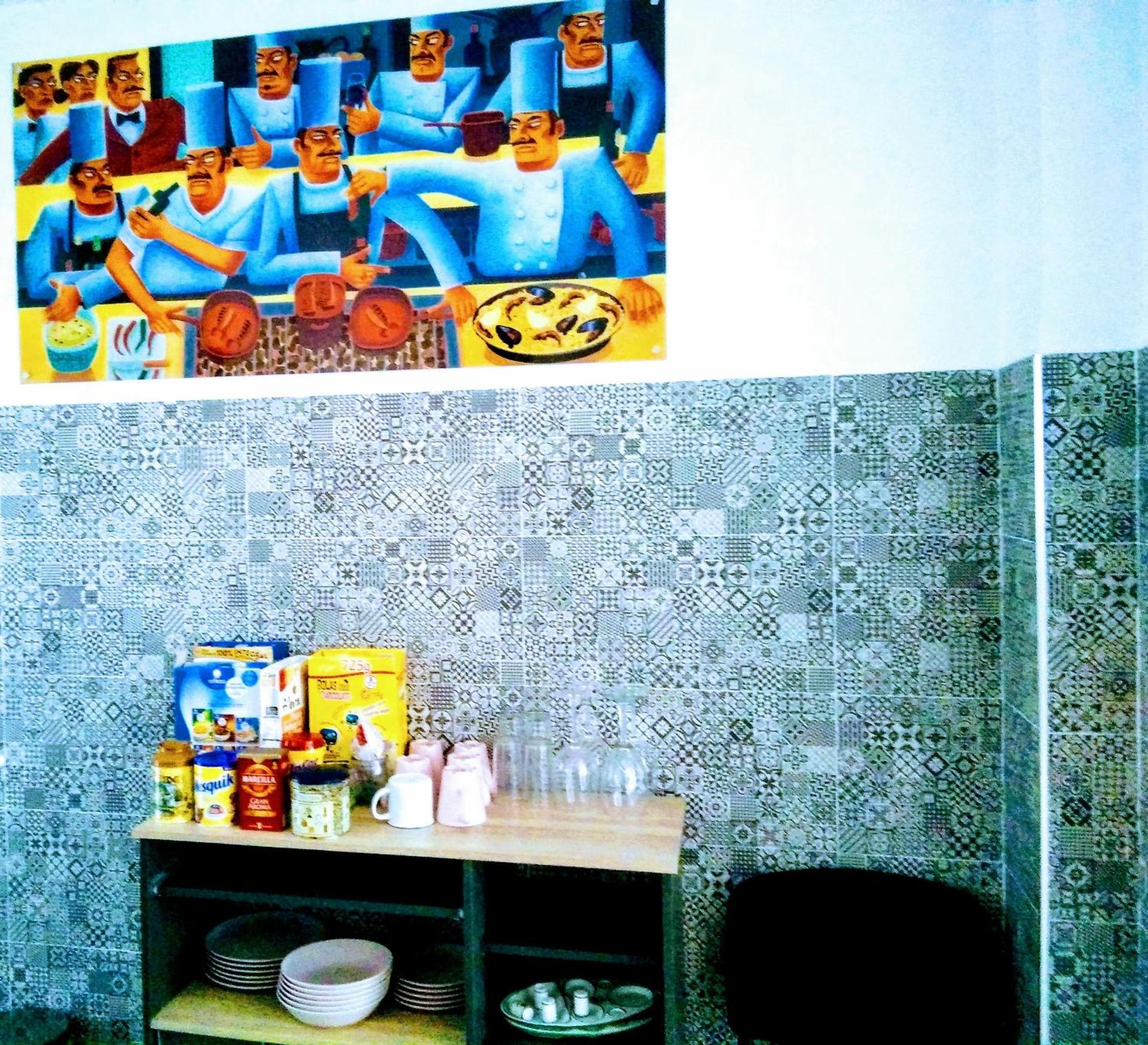 Kitchen or kitchenette