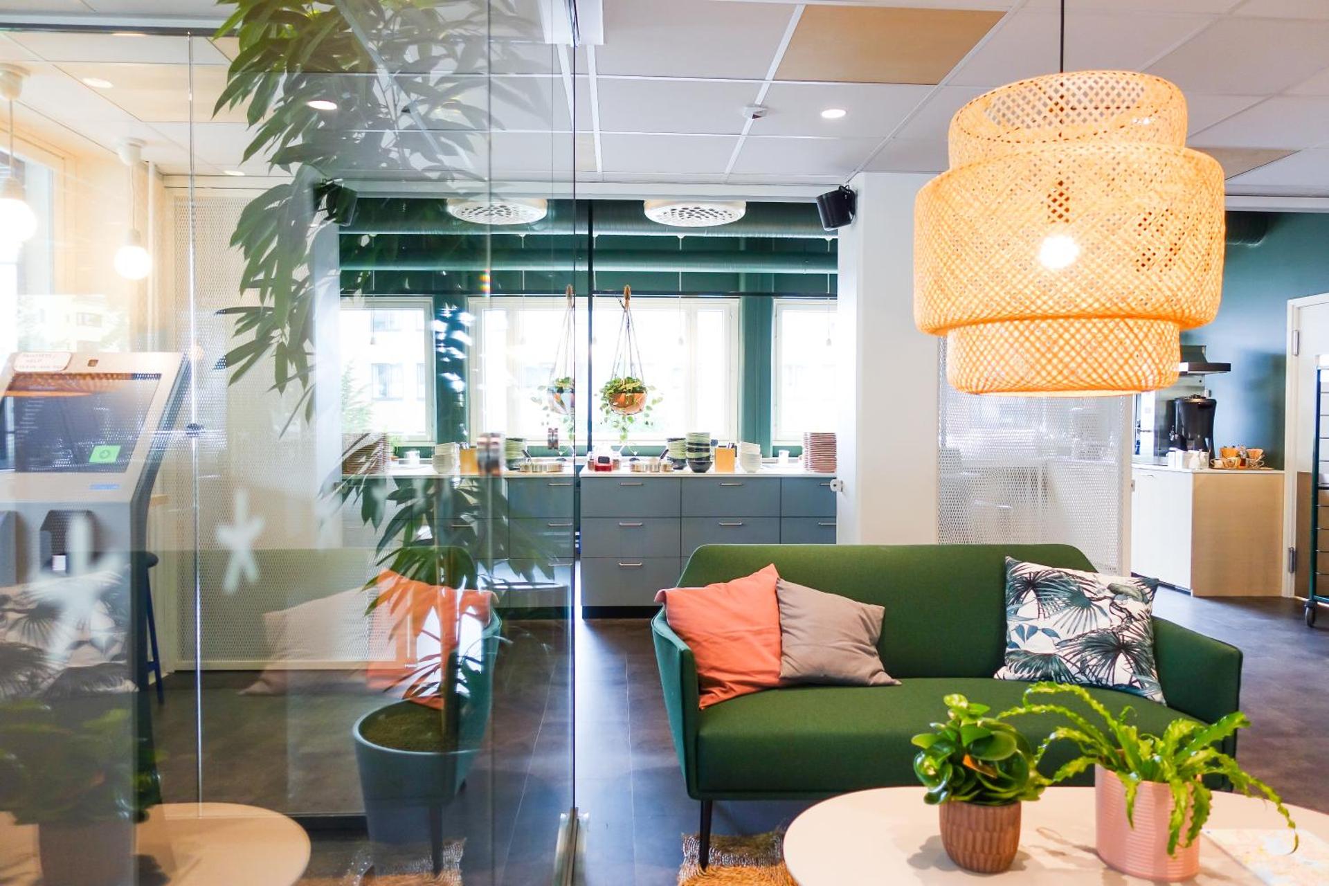 Communal lounge/ TV room