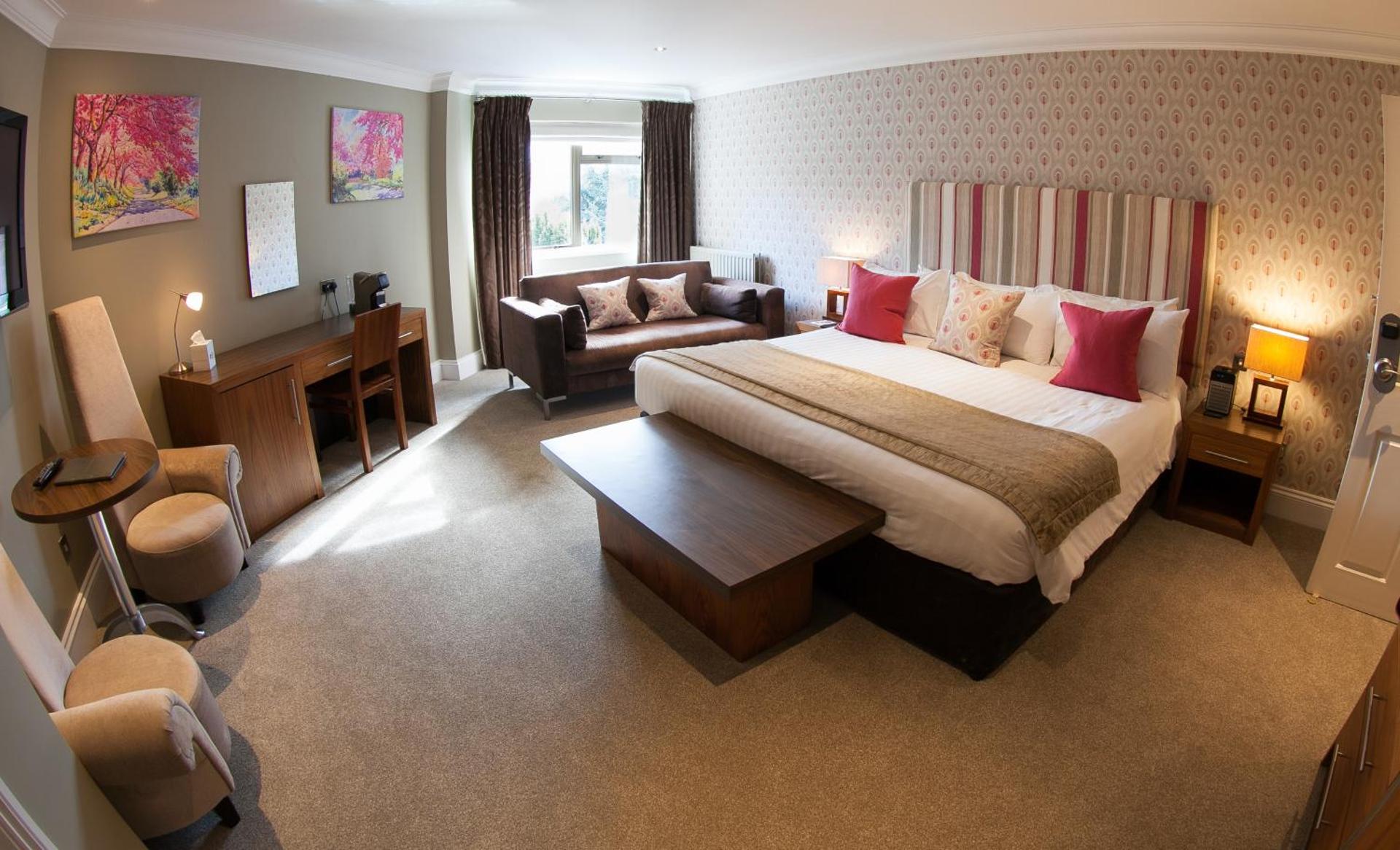 Photo of the whole room