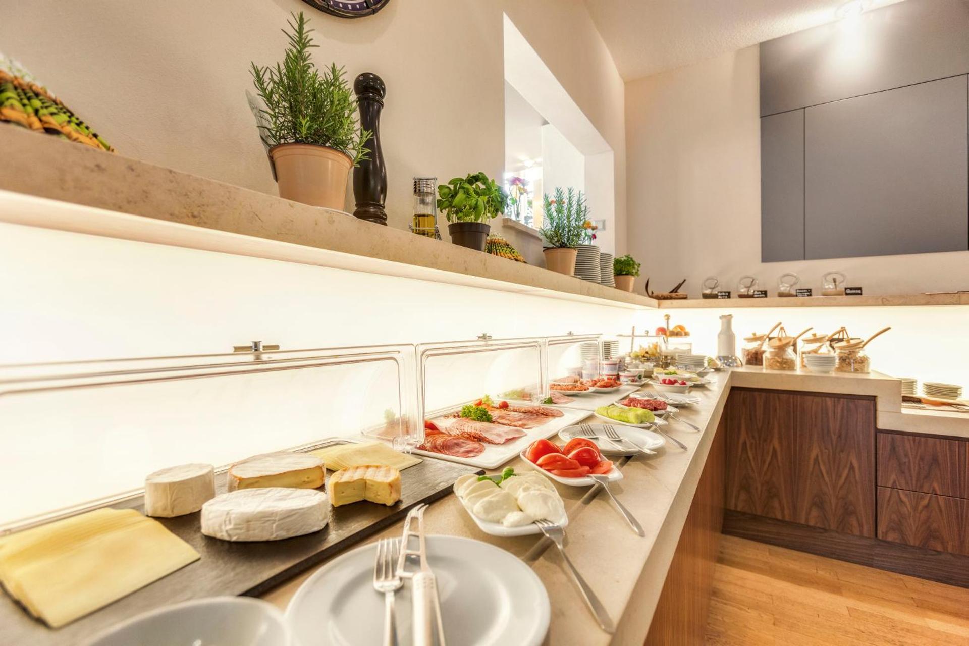 Continental breakfast