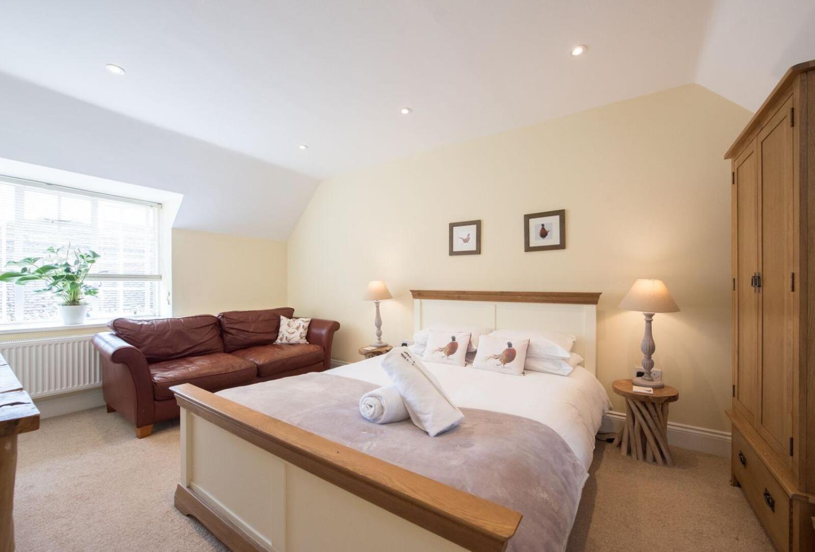 The Lodge at Broadway