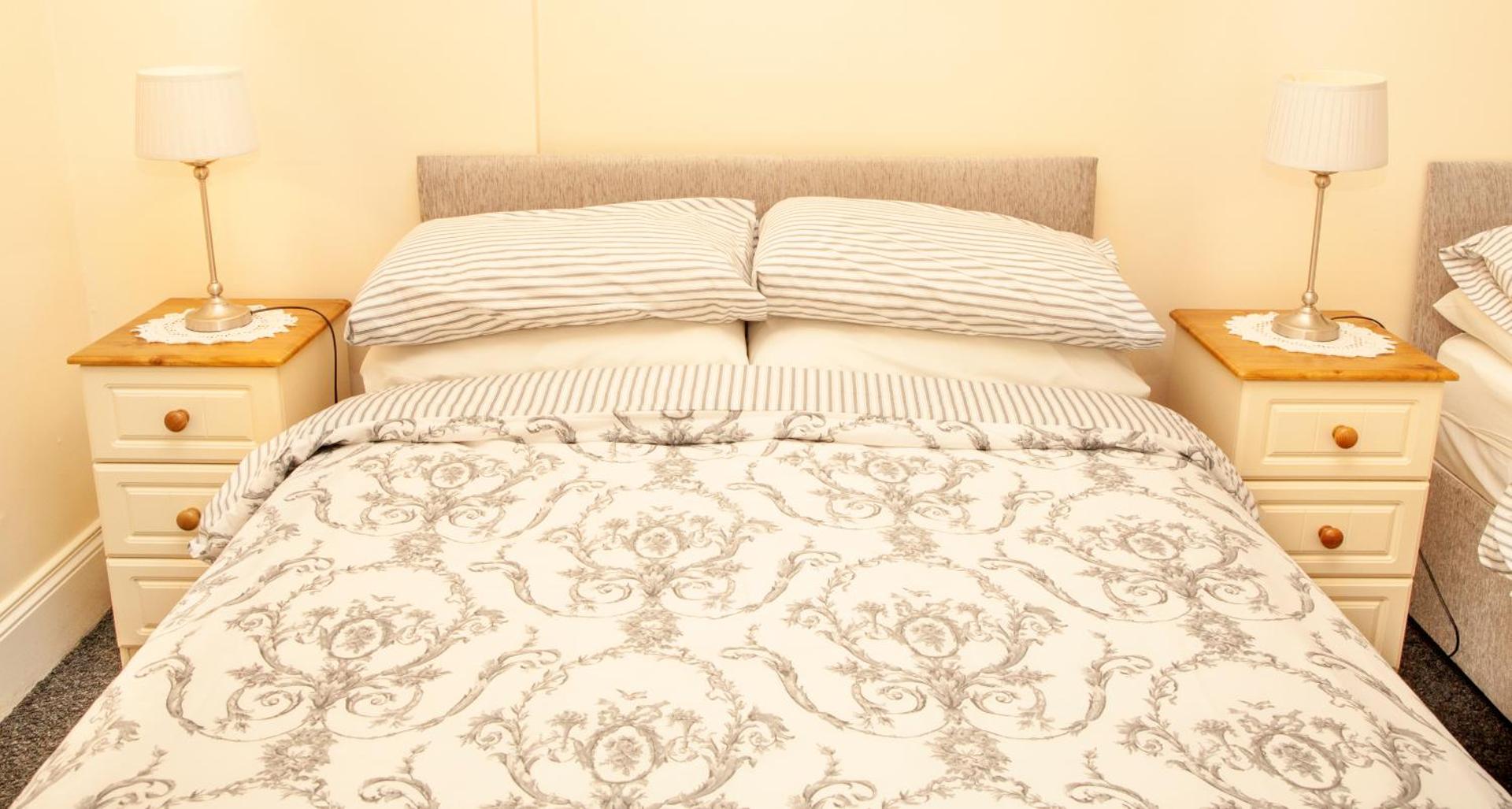 Burford Lodge Guest House