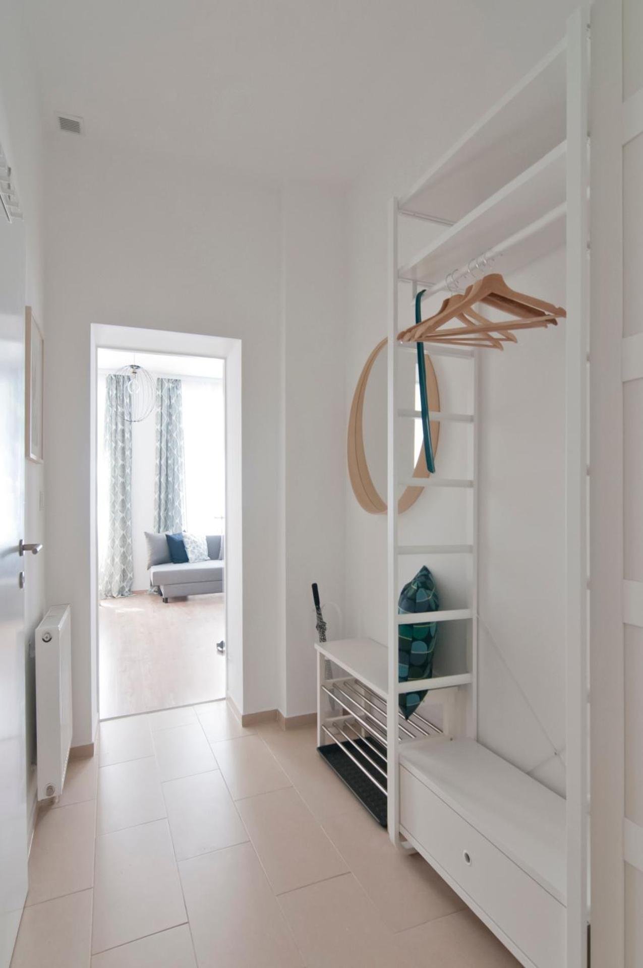 Stylish Self-Check-In Apartment With 2 Bedrooms